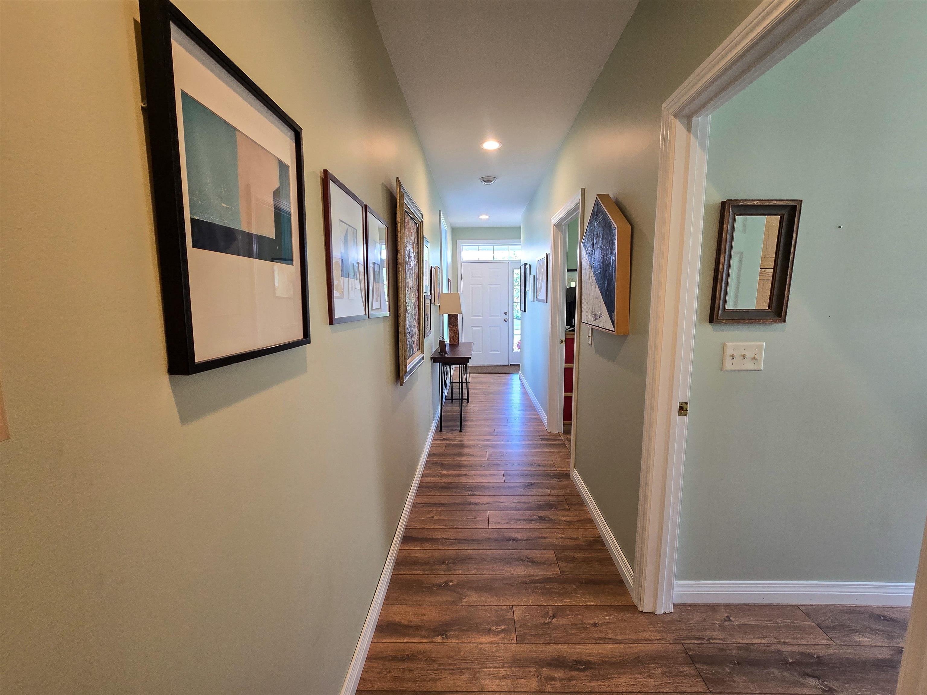 153 Garden Circle Property Photo 15