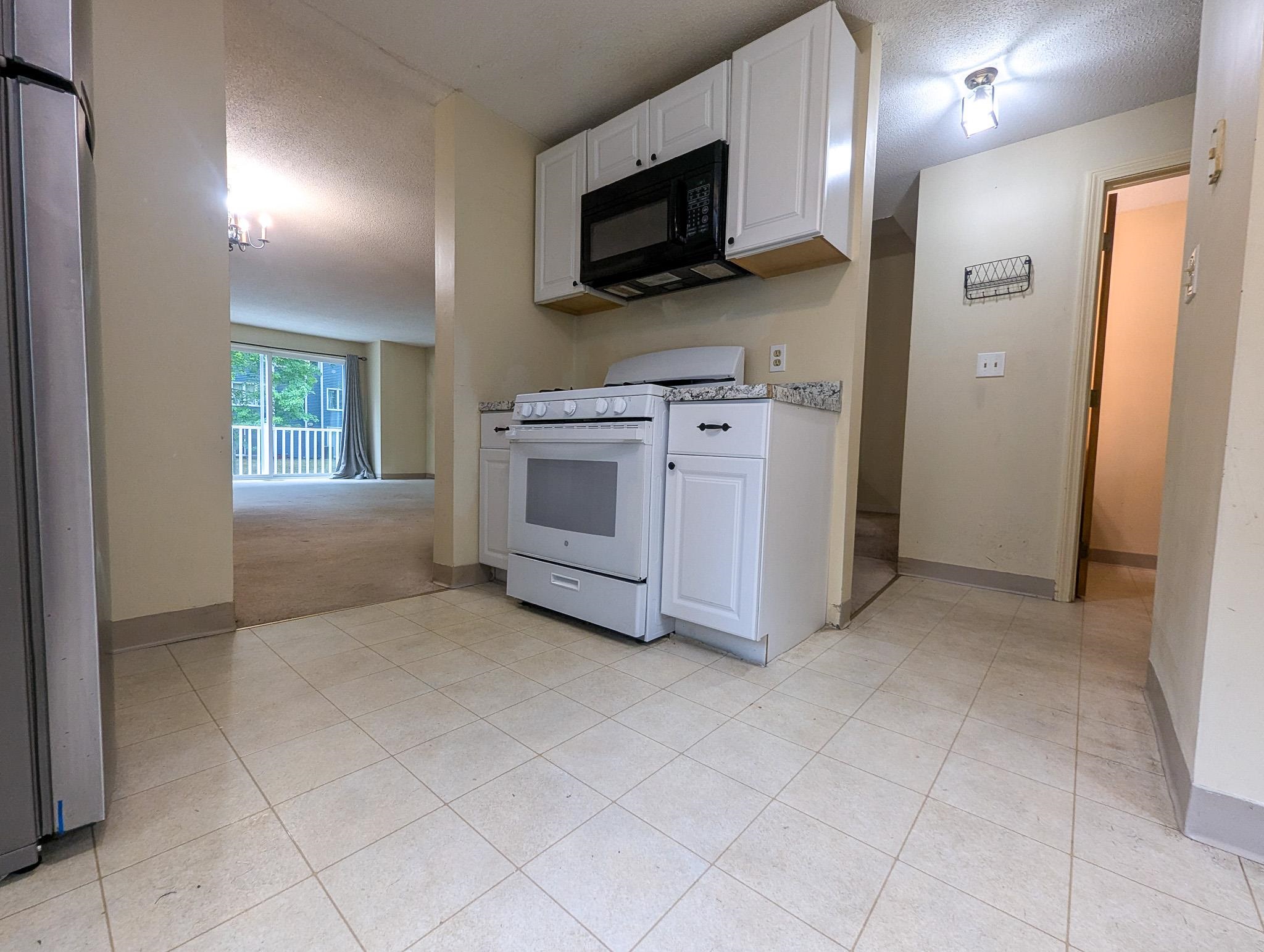 50 Merrimack Drive Property Photo 5
