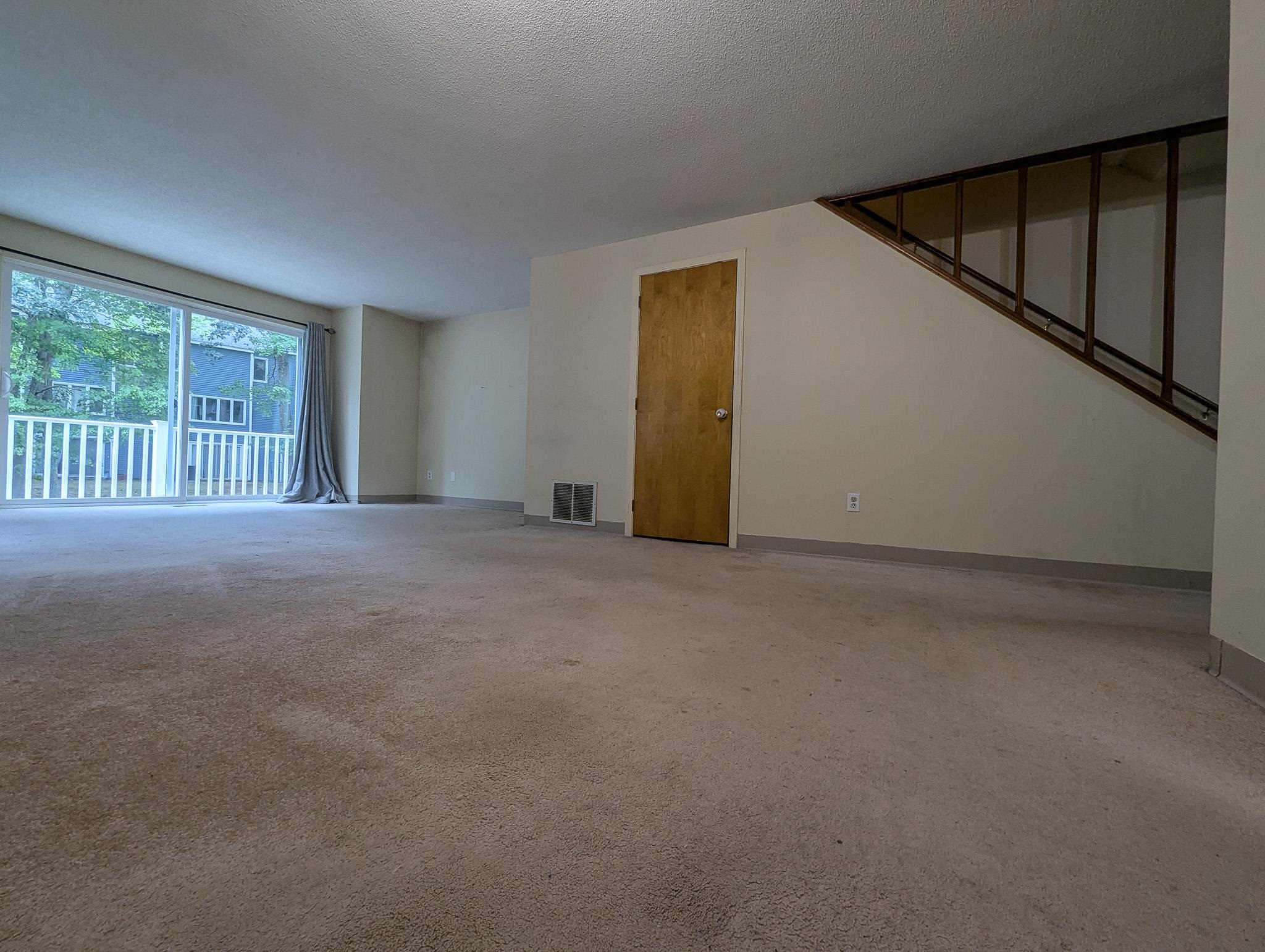 50 Merrimack Drive Property Photo 9