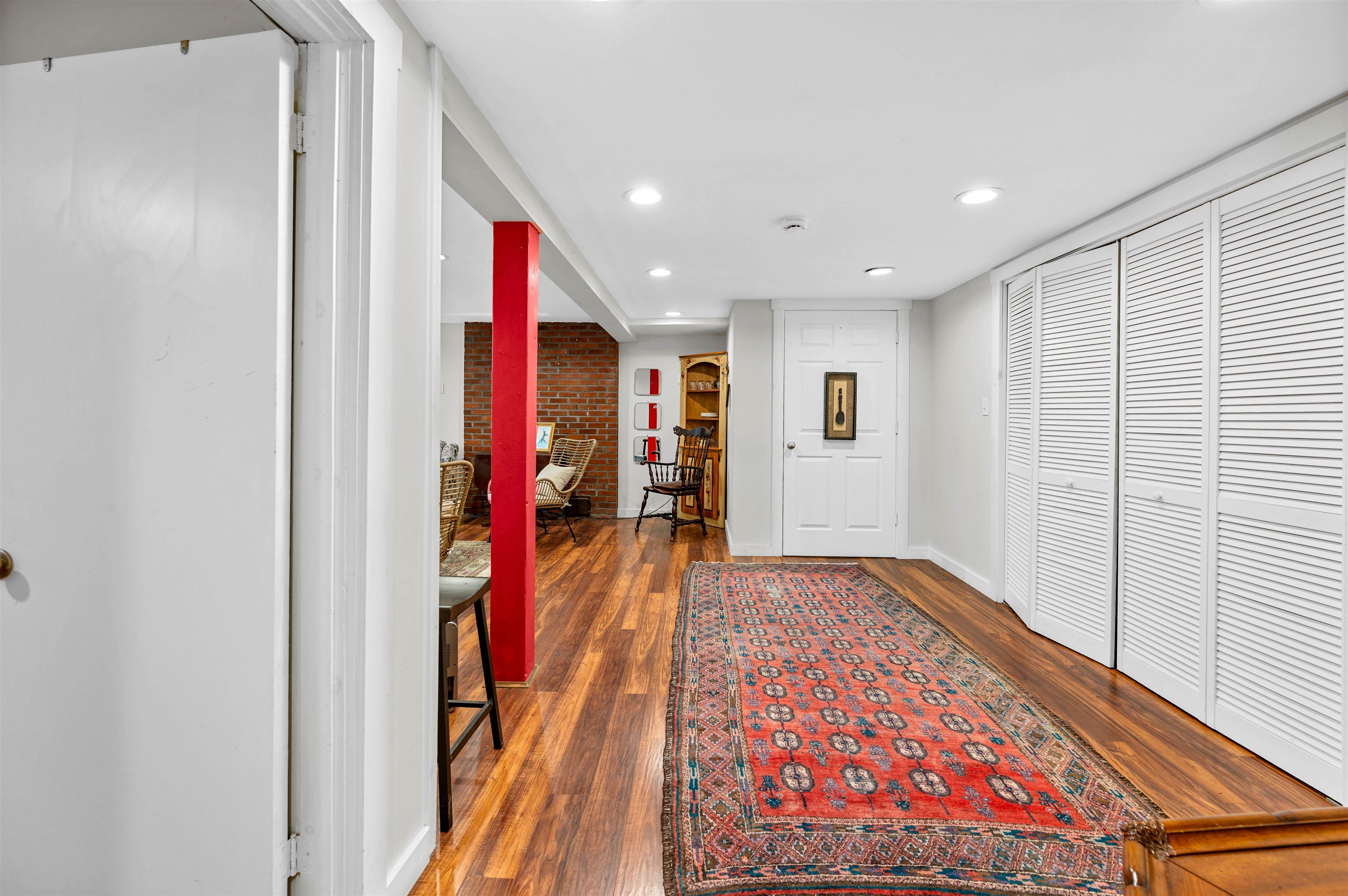 12 Veeder Avenue Property Photo 31