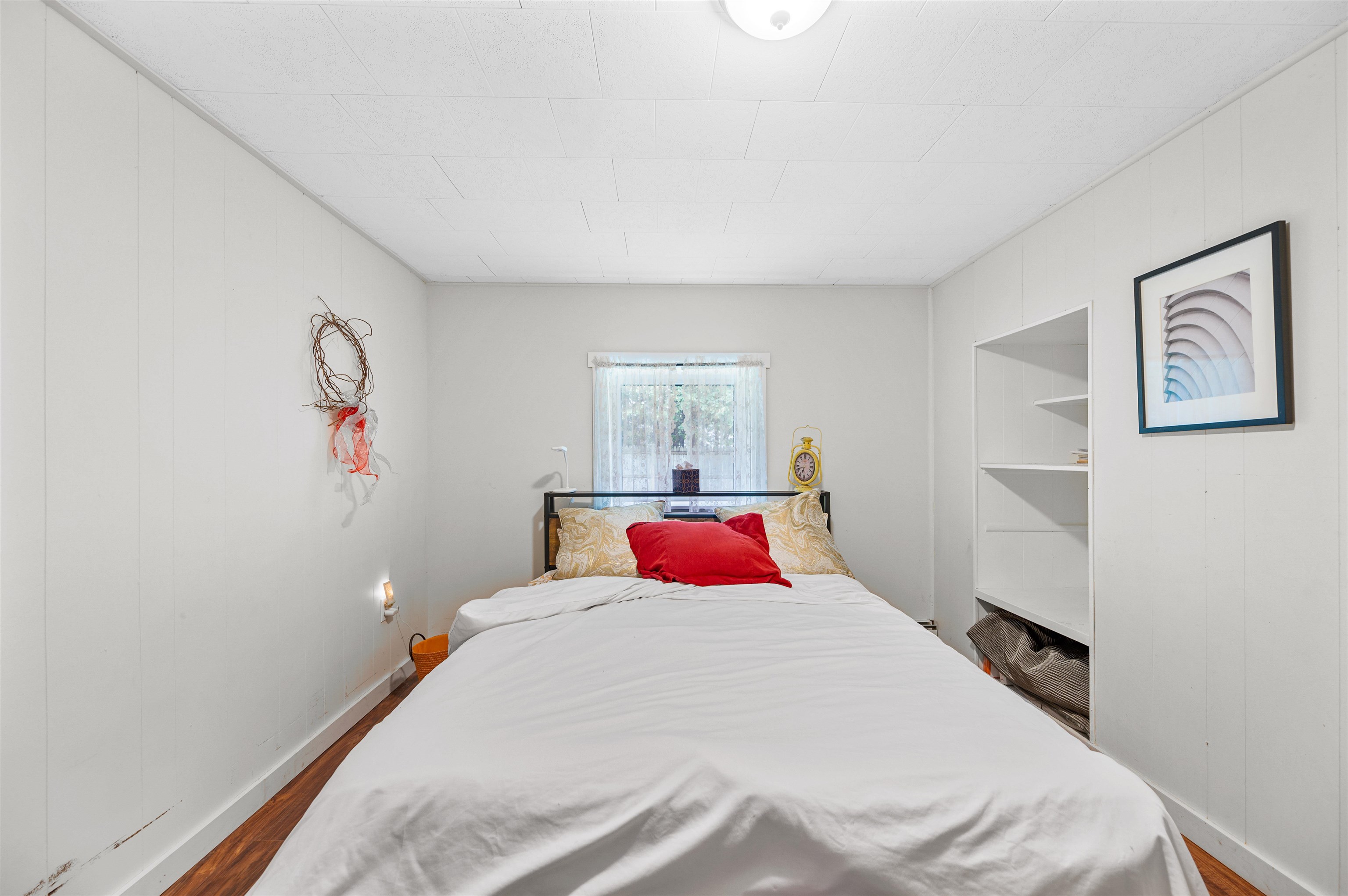 12 Veeder Avenue Property Photo 37