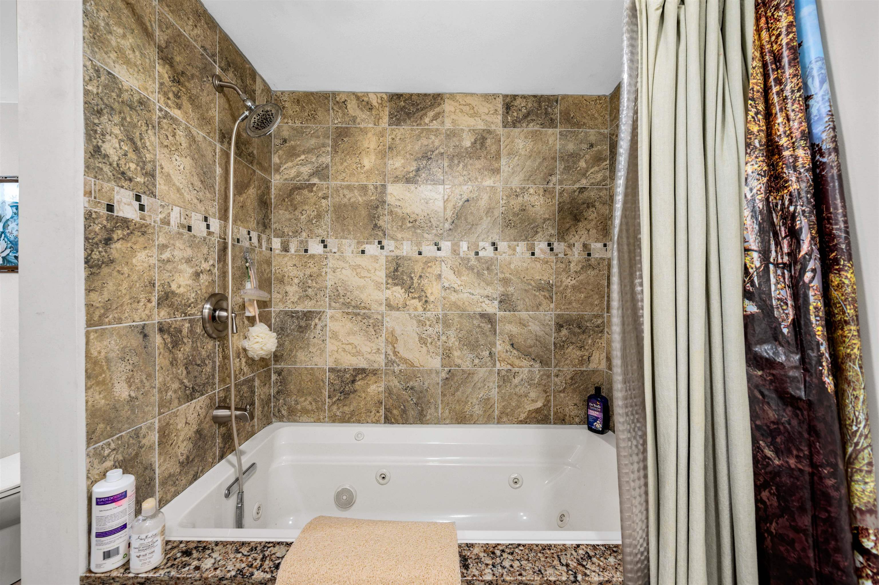 12 Veeder Avenue Property Photo 41