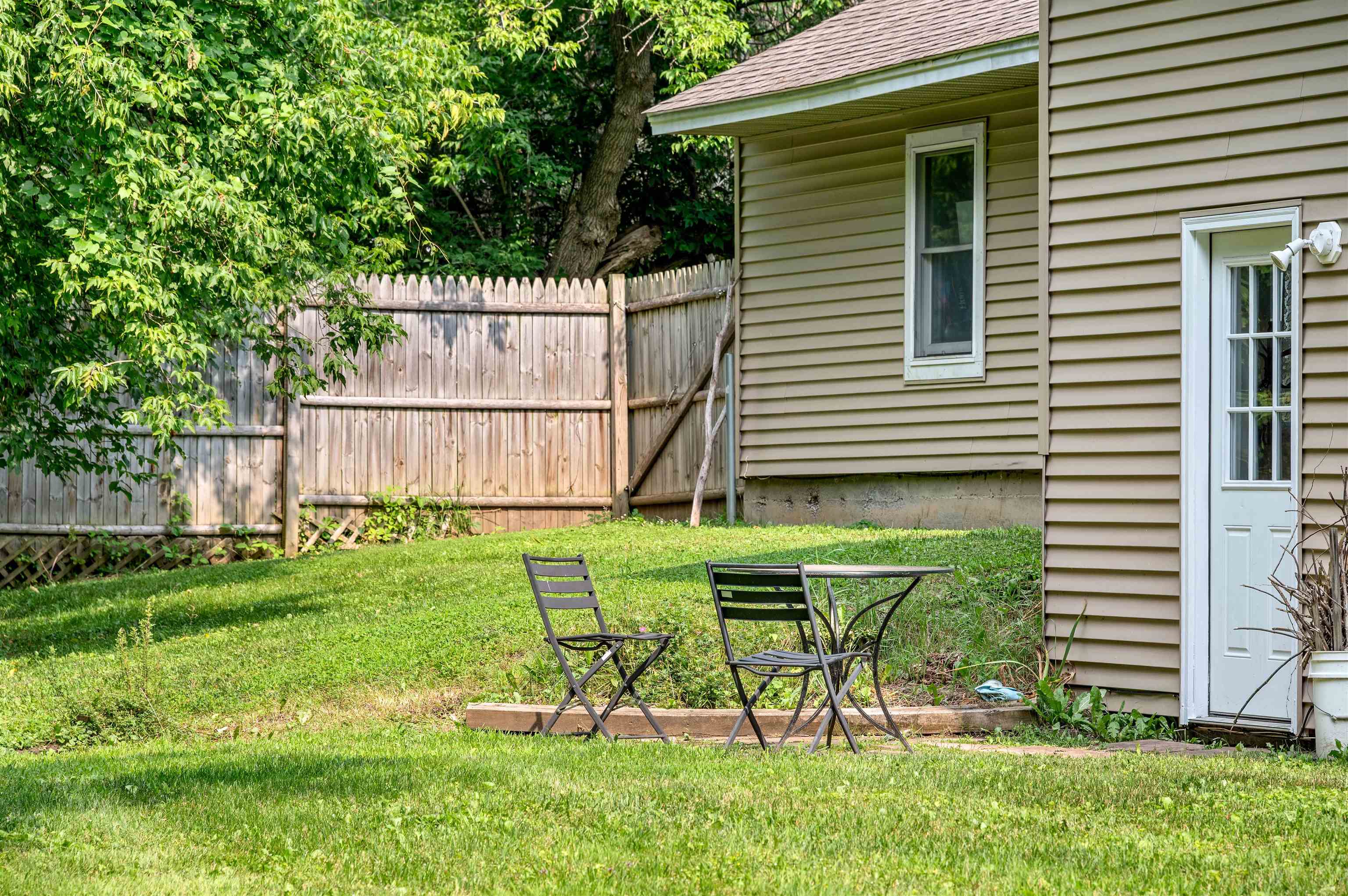 12 Veeder Avenue Property Photo 50