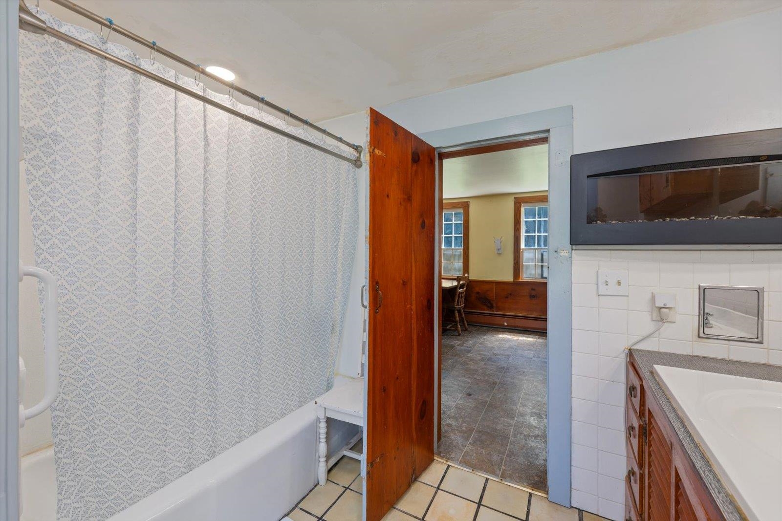 30 Thornton Road West Property Photo 14