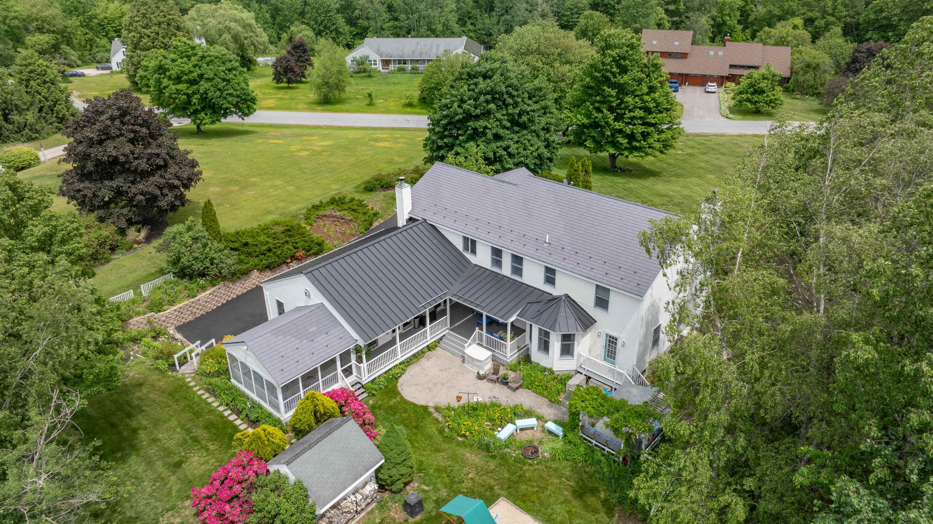 7 Longview Circle Property Photo 3