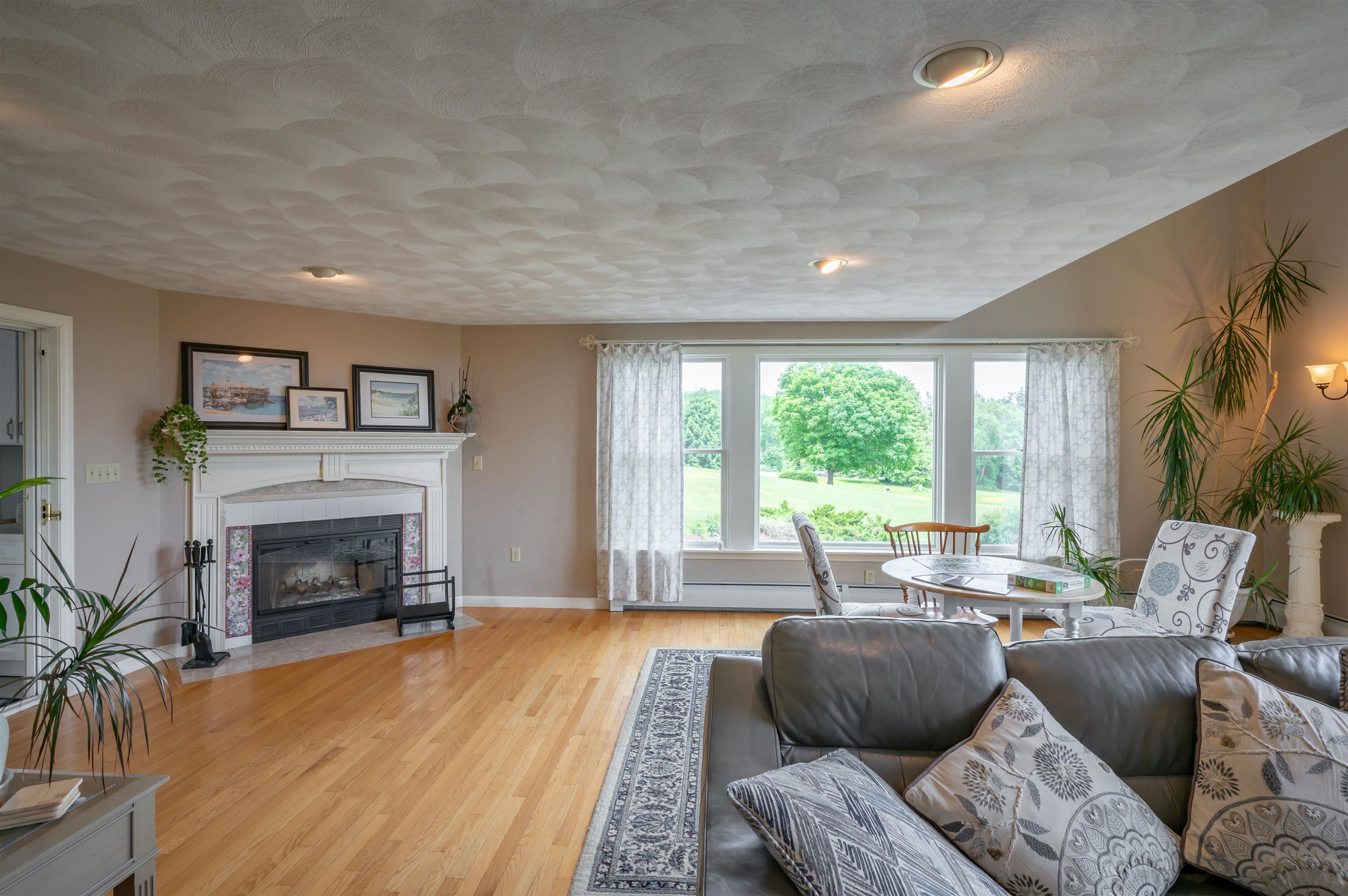 7 Longview Circle Property Photo 5