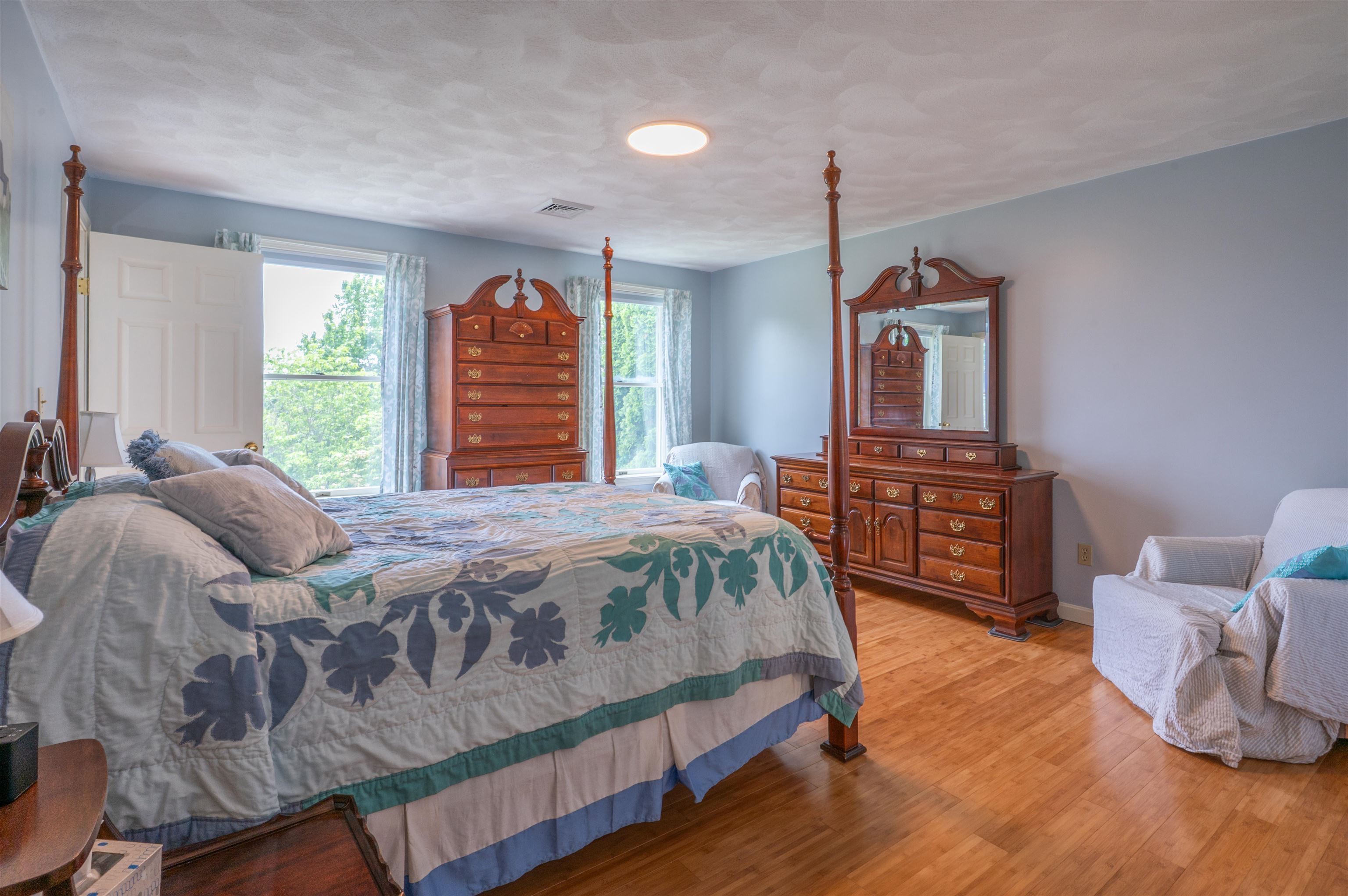 7 Longview Circle Property Photo 13