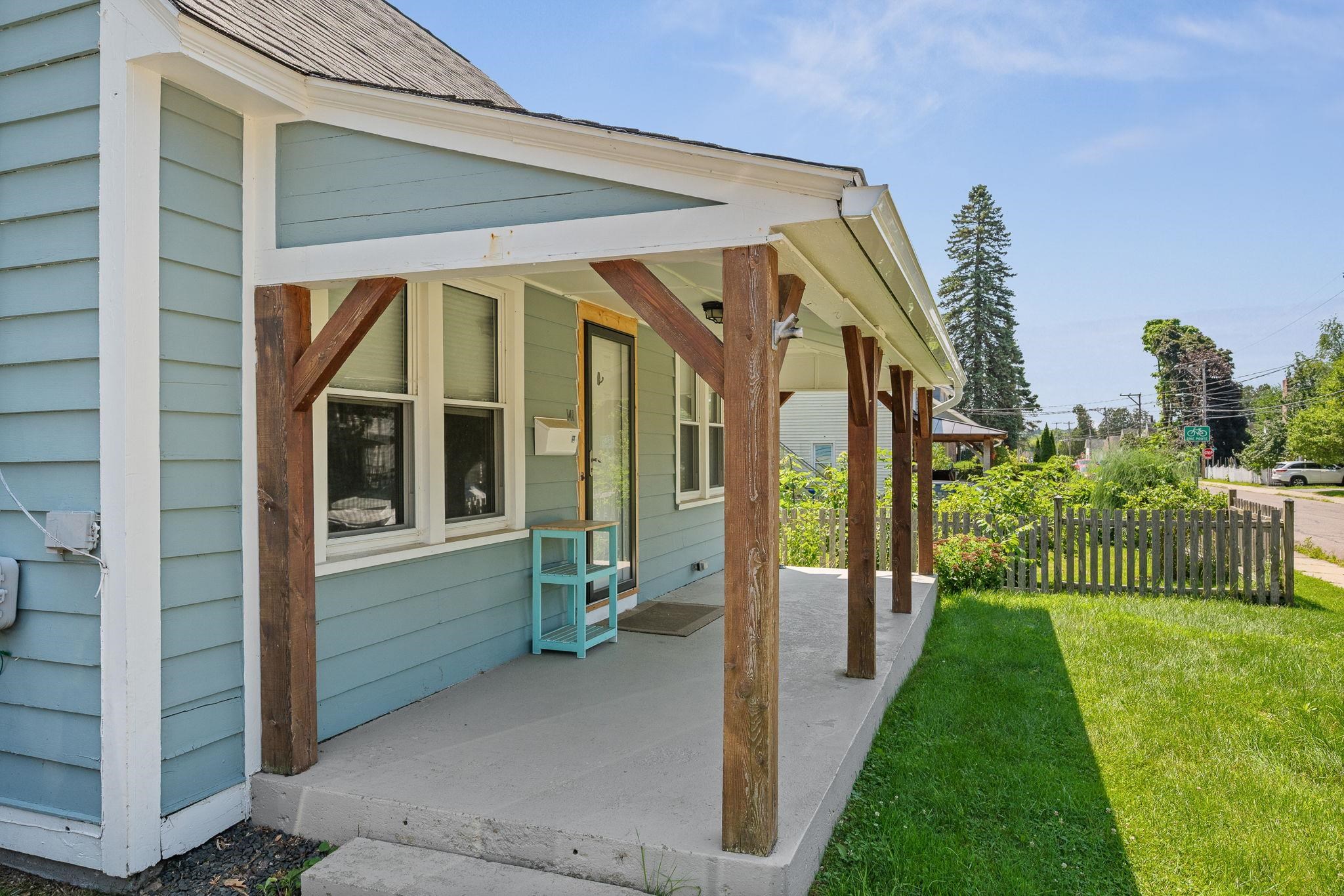 141 North Street Property Photo 6