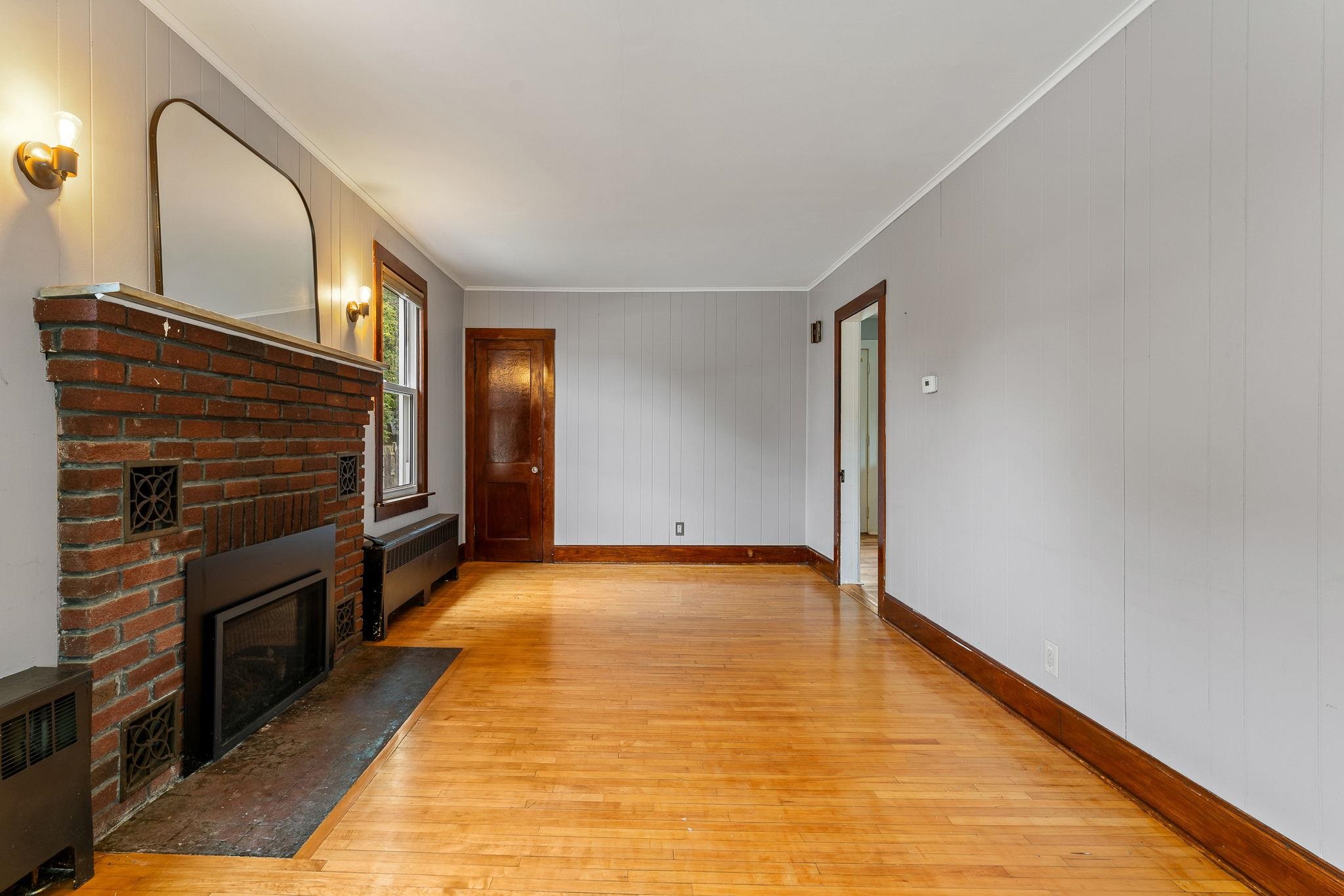141 North Street Property Photo 11