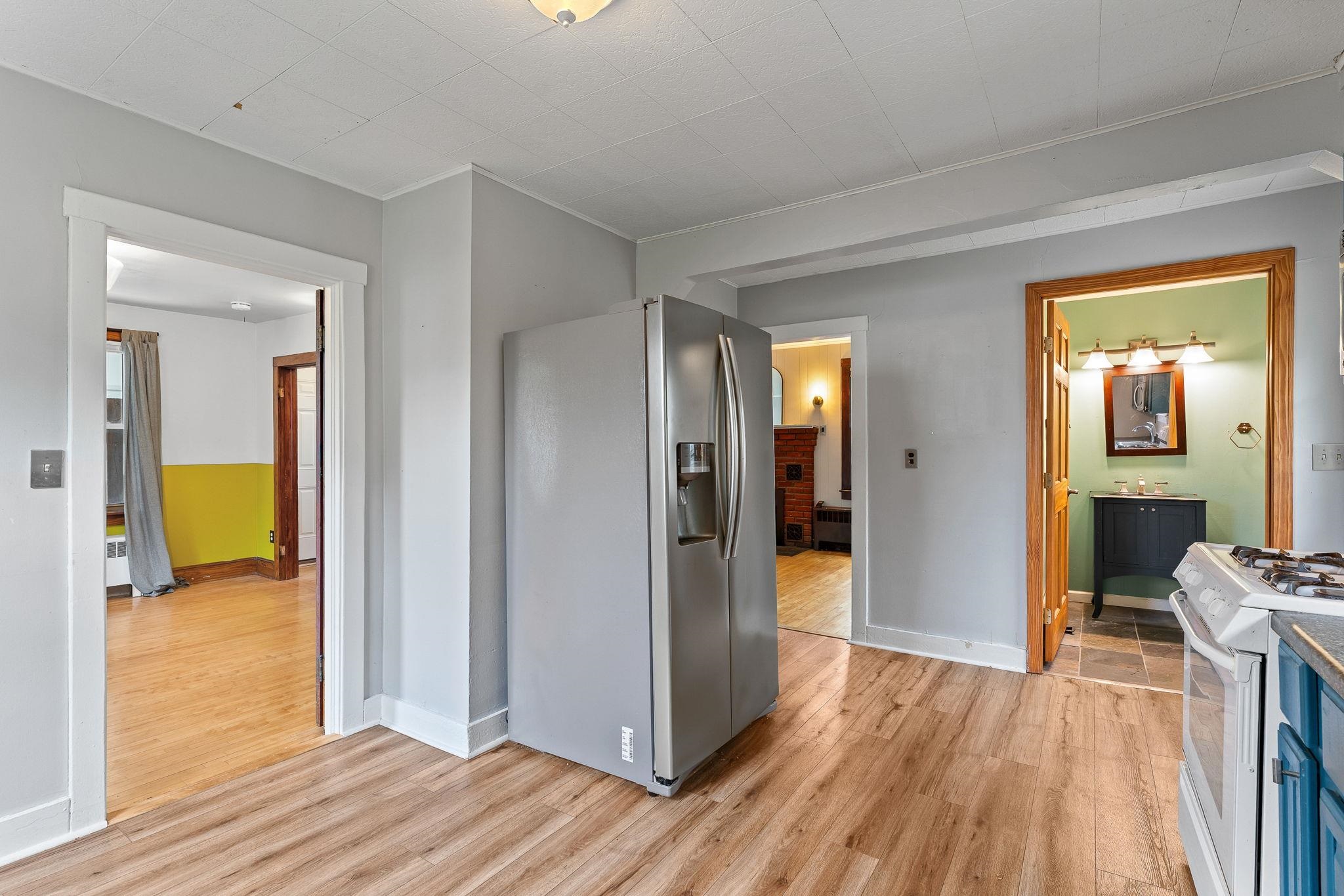 141 North Street Property Photo 25