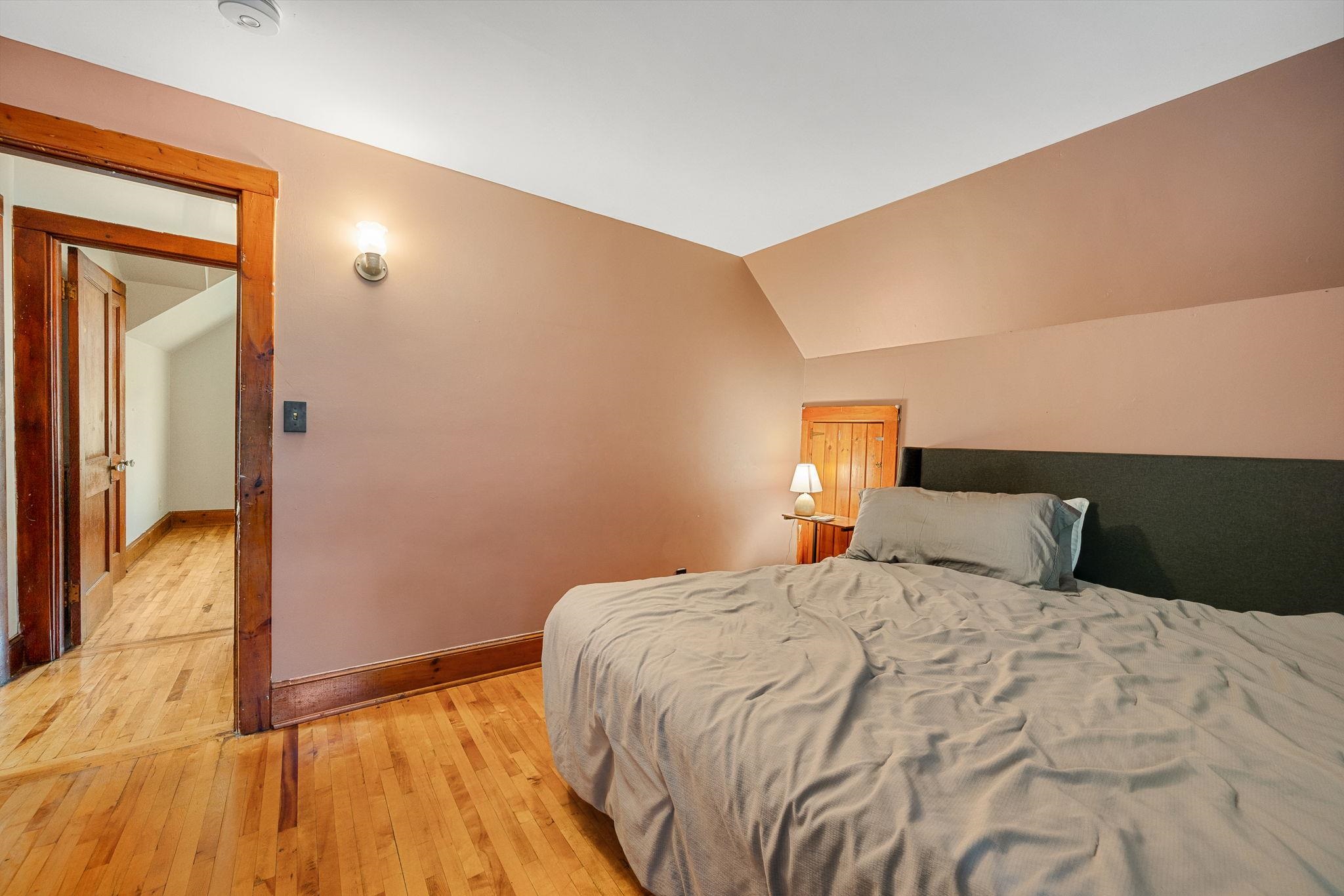 141 North Street Property Photo 27