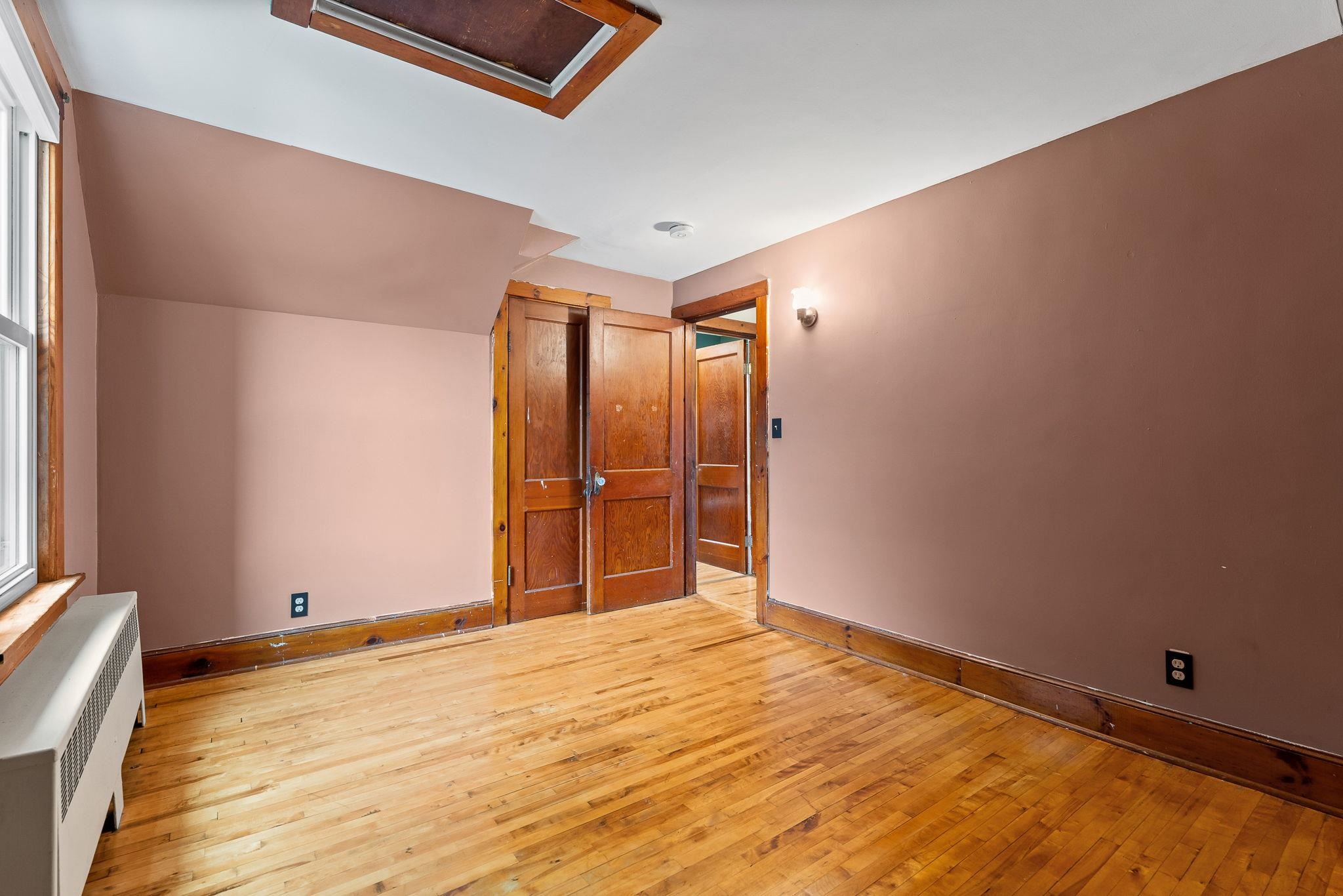 141 North Street Property Photo 32