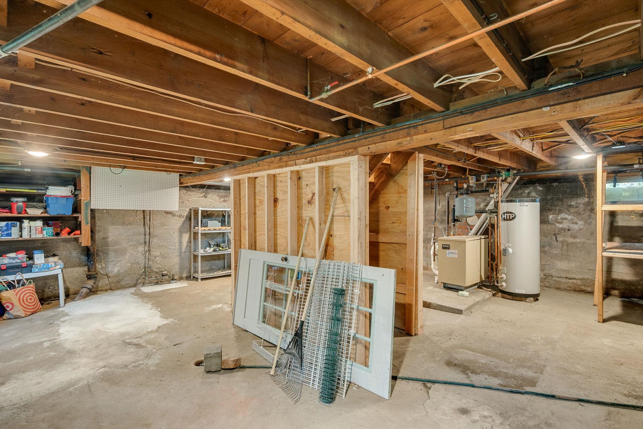 141 North Street Property Photo 33
