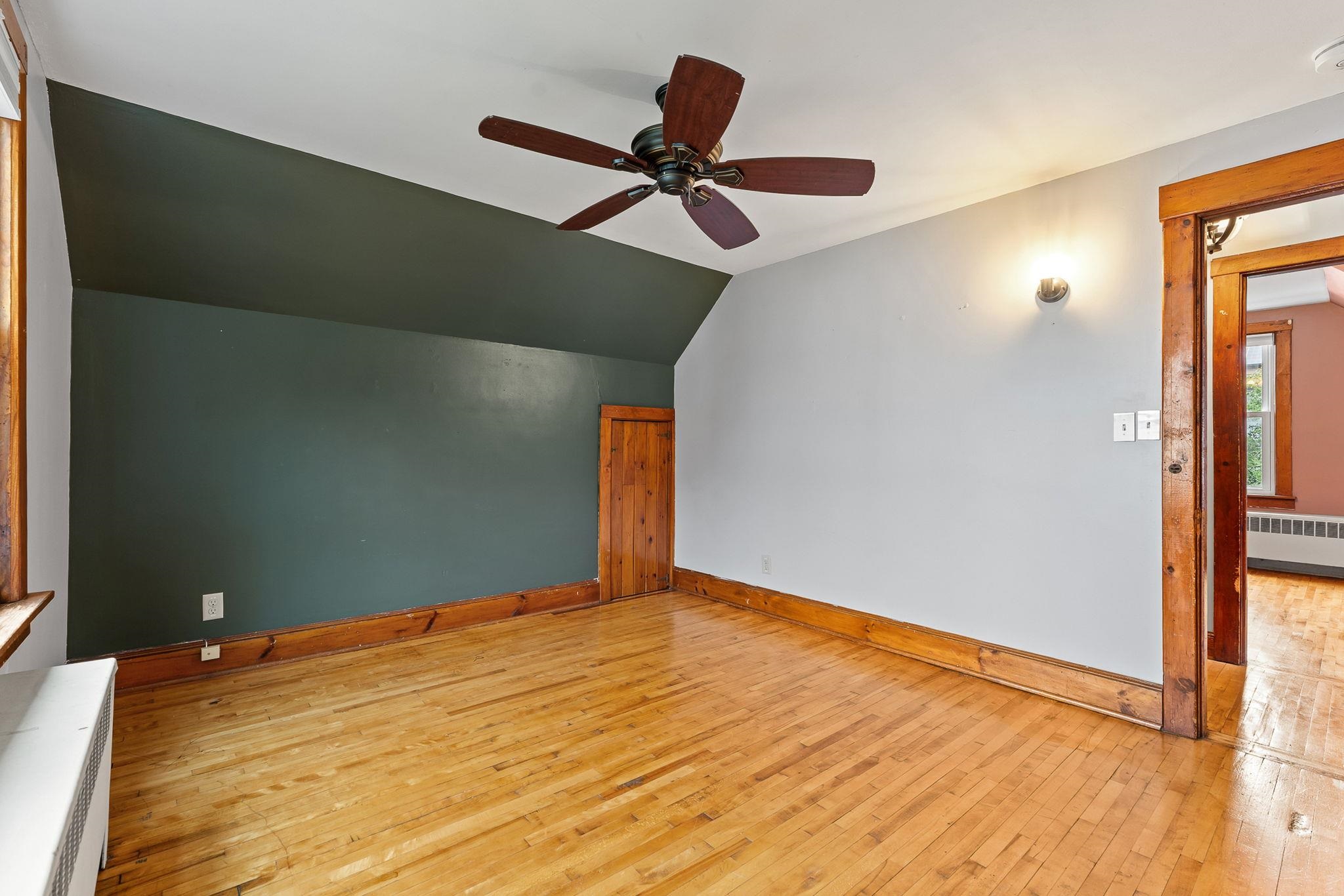 141 North Street Property Photo 40