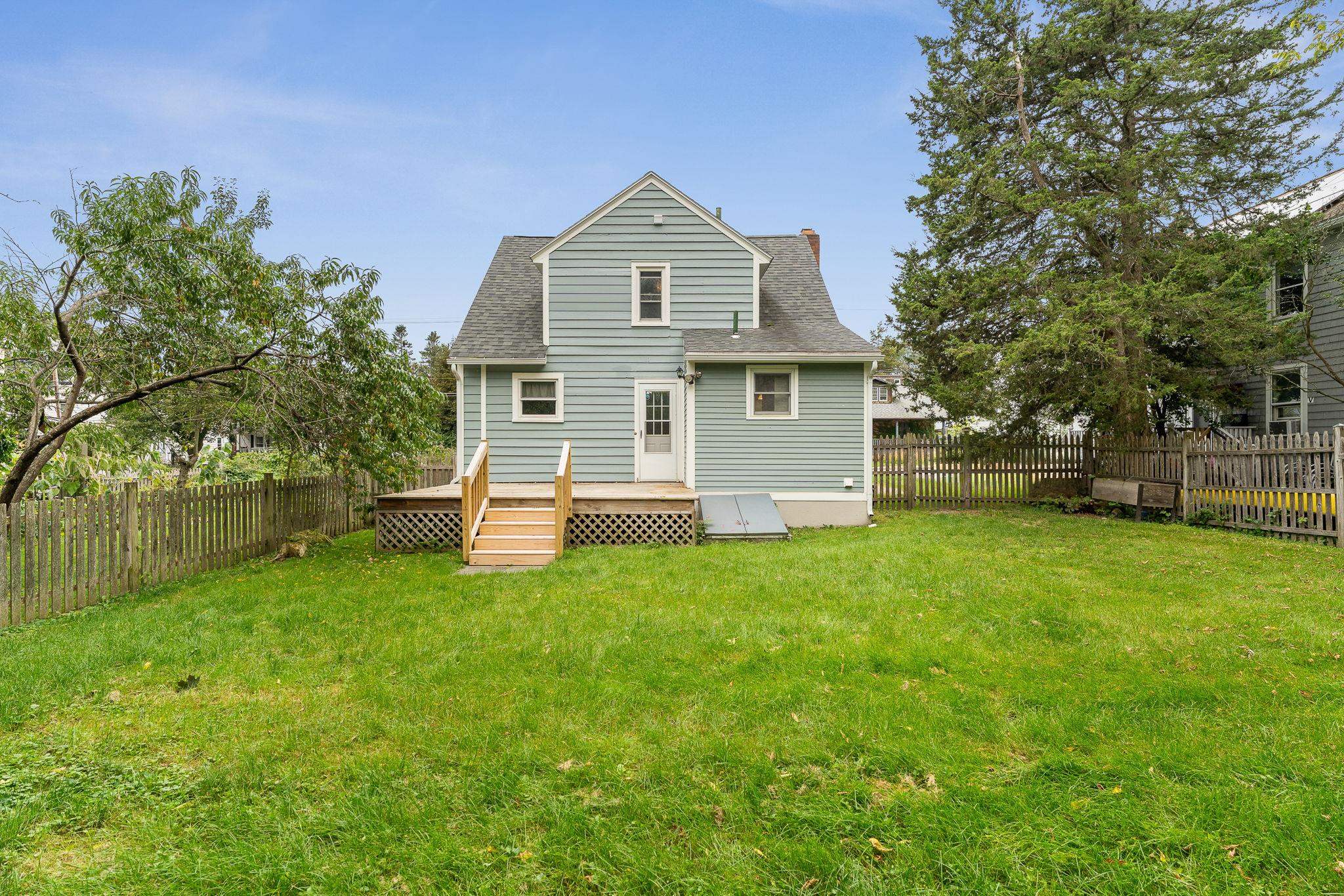 141 North Street Property Photo 47