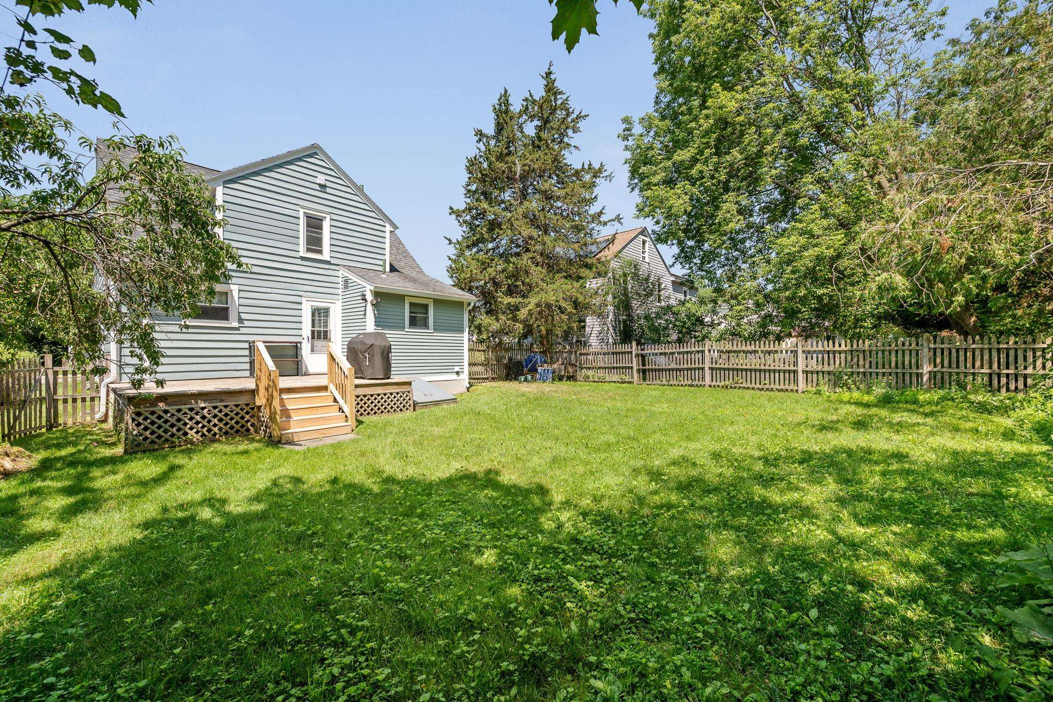 141 North Street Property Photo 52