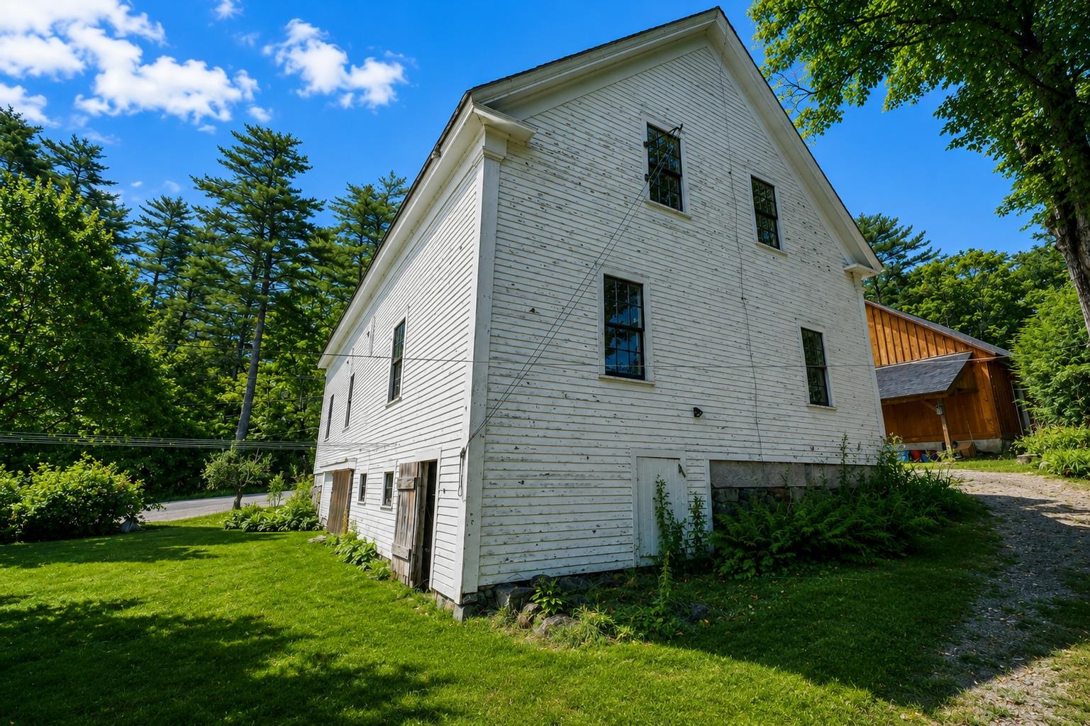 10 Mountain Road Property Photo 3