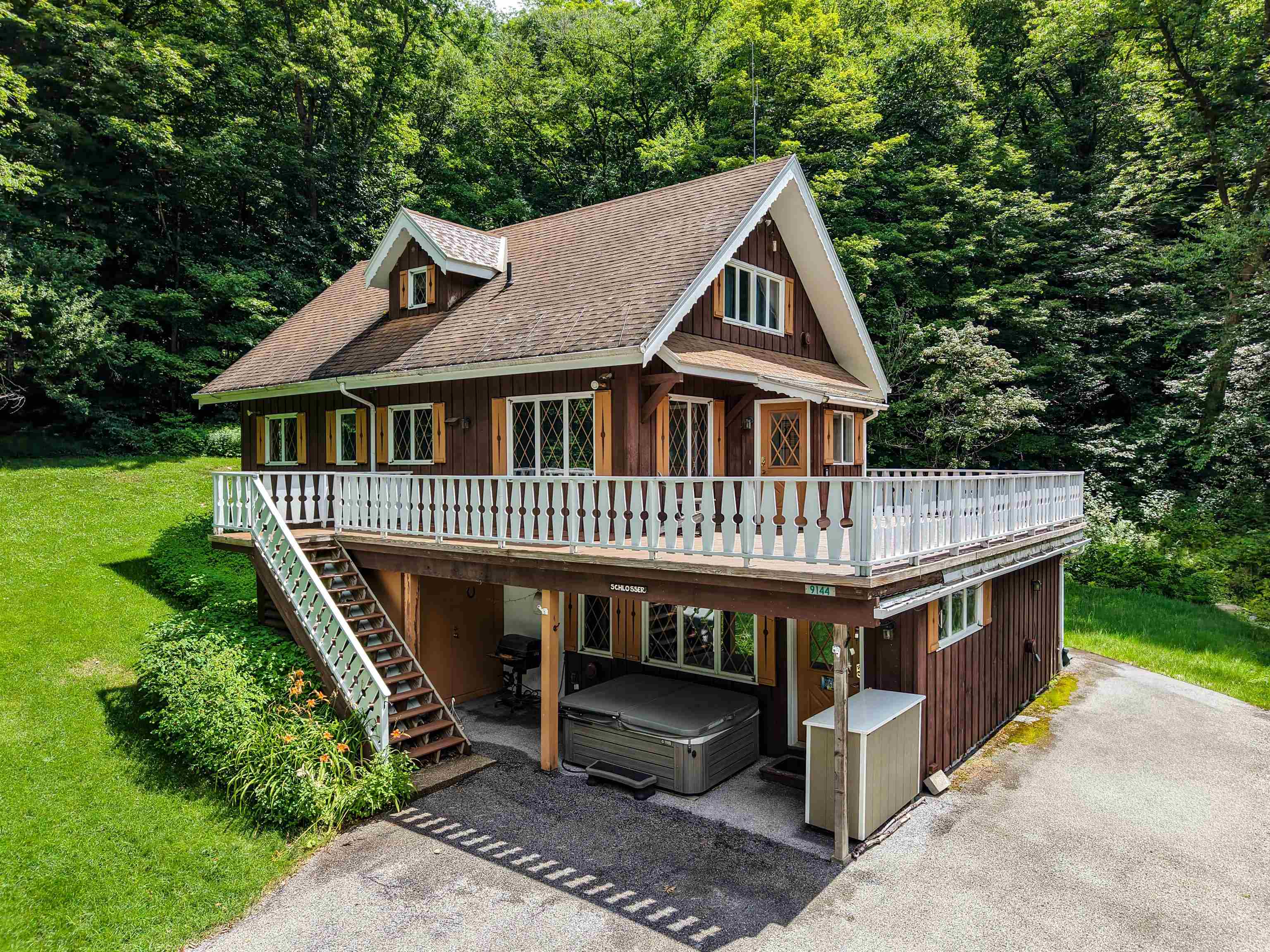 9144 Route 100 Property Photo 1