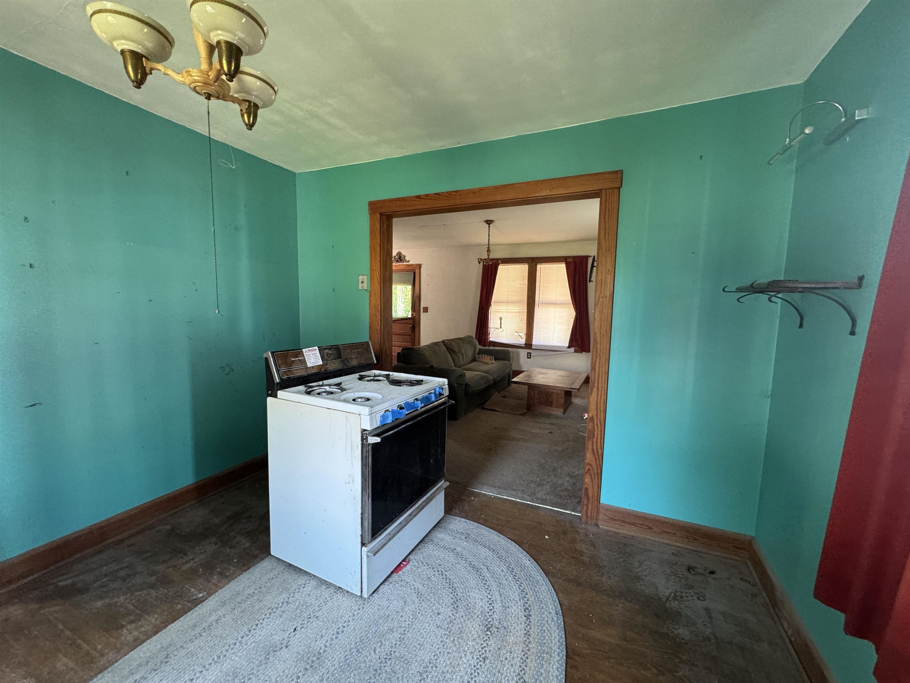 28 Ward Street Property Photo 10
