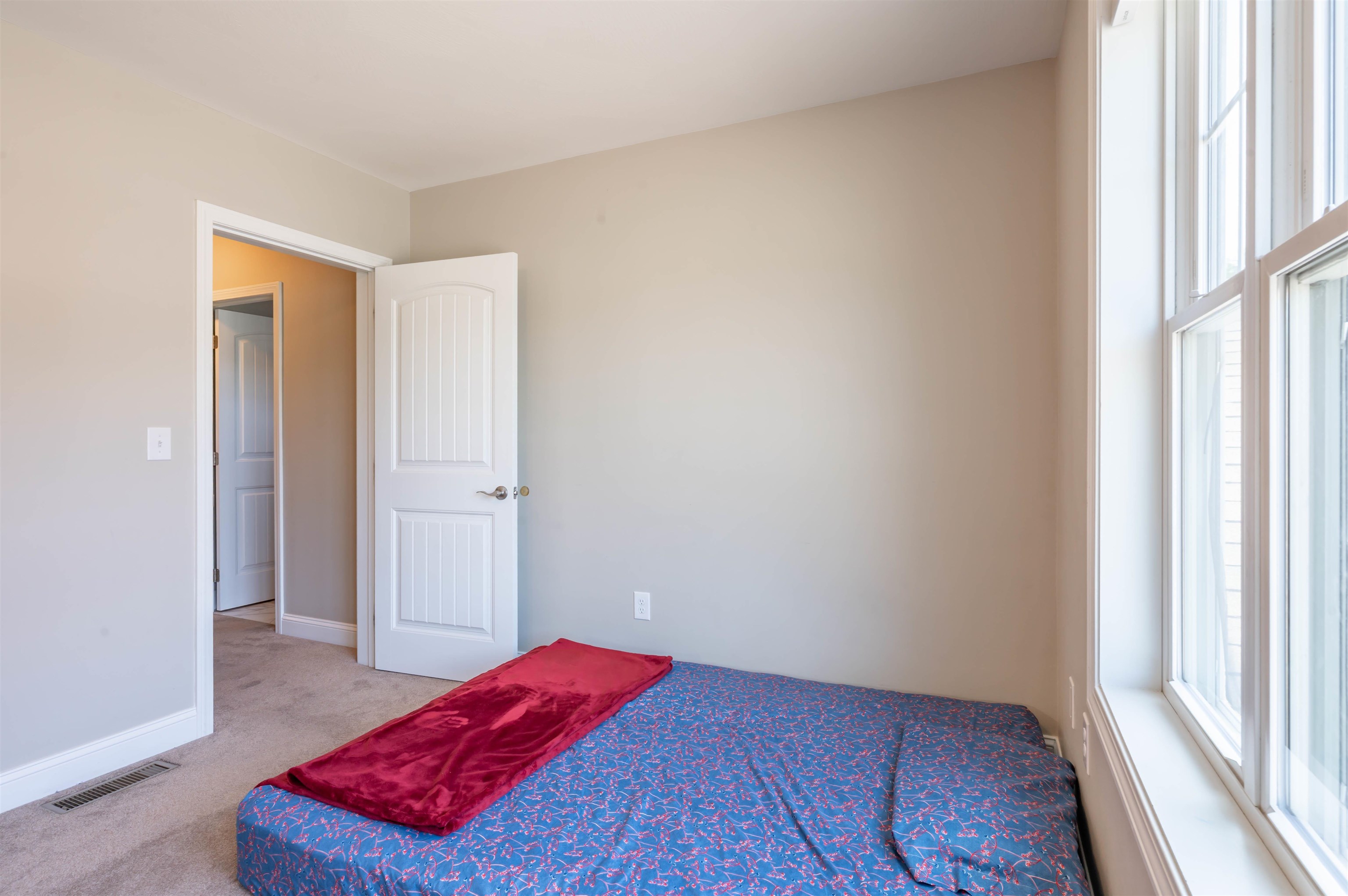 5 Pats Way Property Photo 33