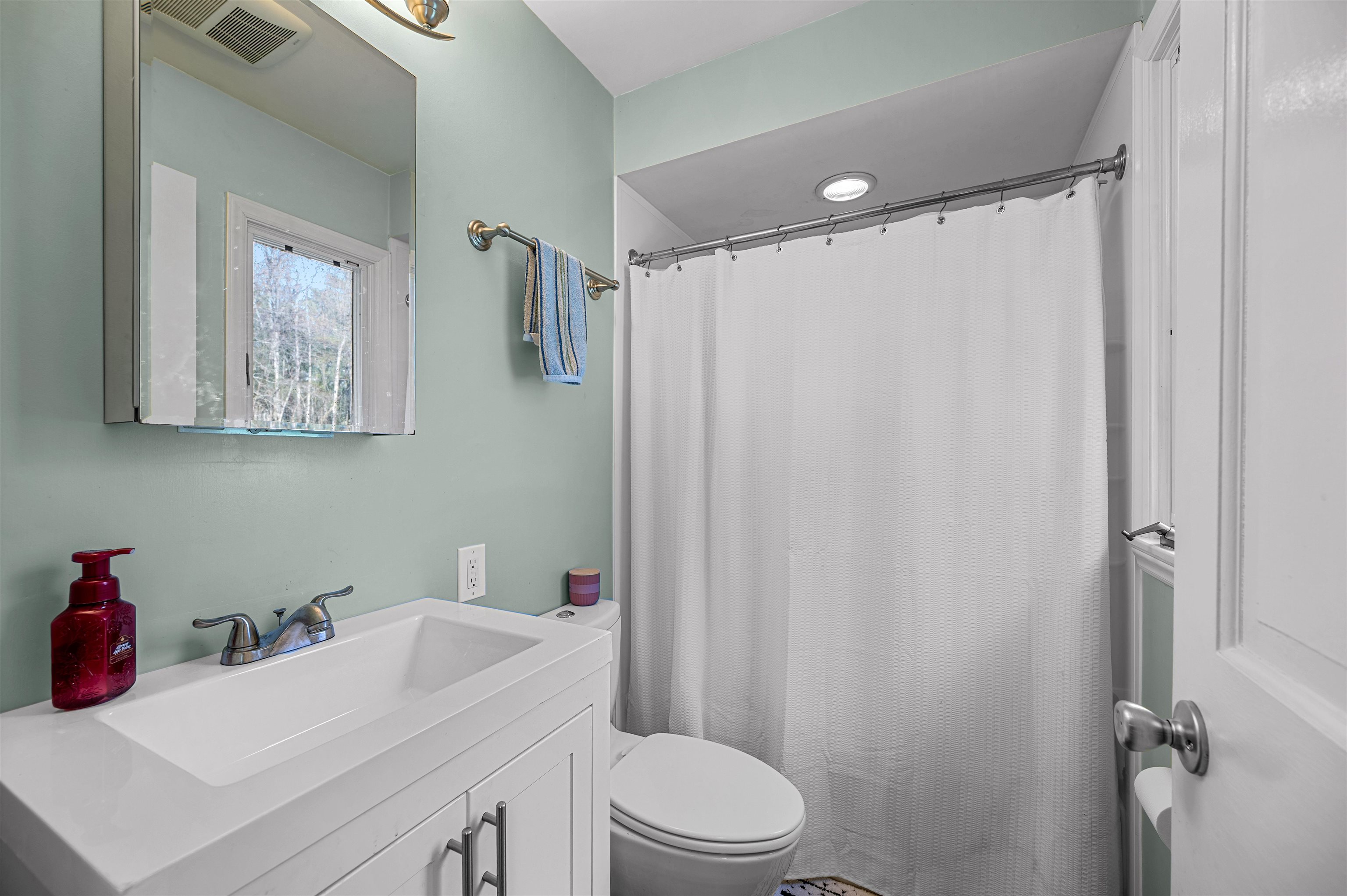 170 Spring Hollow Lane Property Photo 31