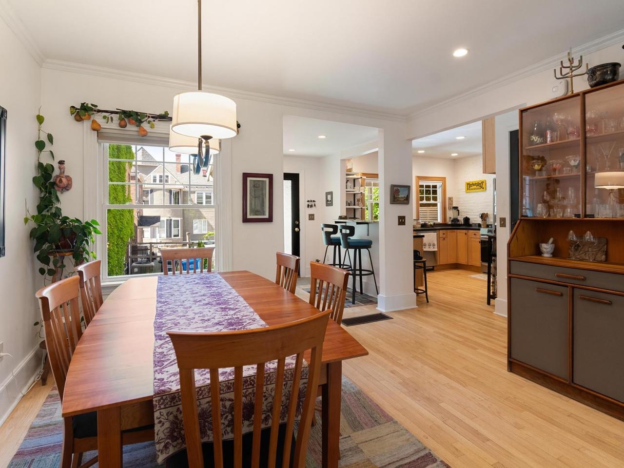 274 College Street Property Photo 12
