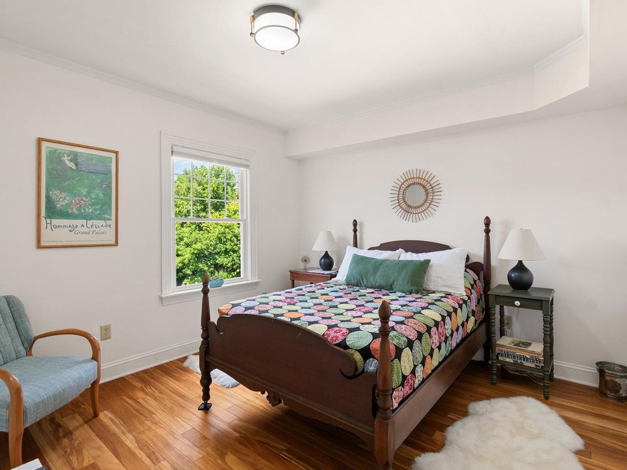 274 College Street Property Photo 22