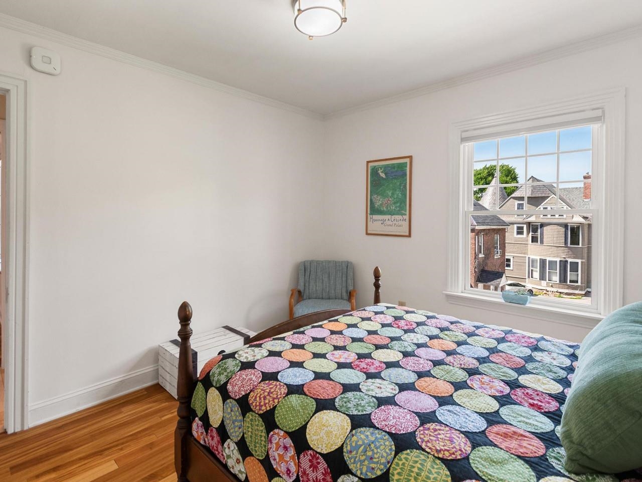274 College Street Property Photo 23
