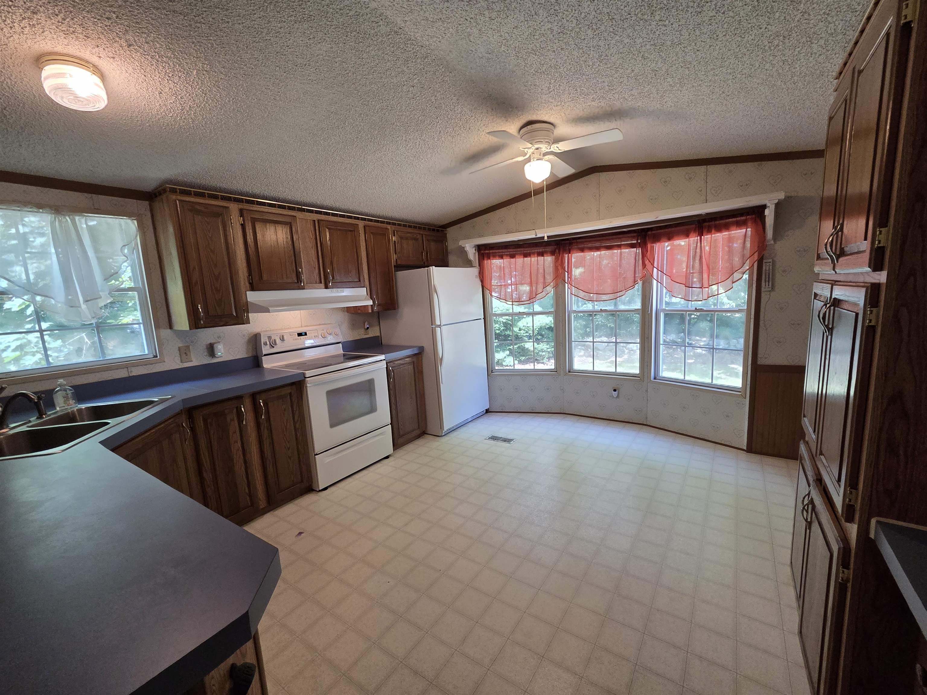 49 West Shore Road Property Photo 8