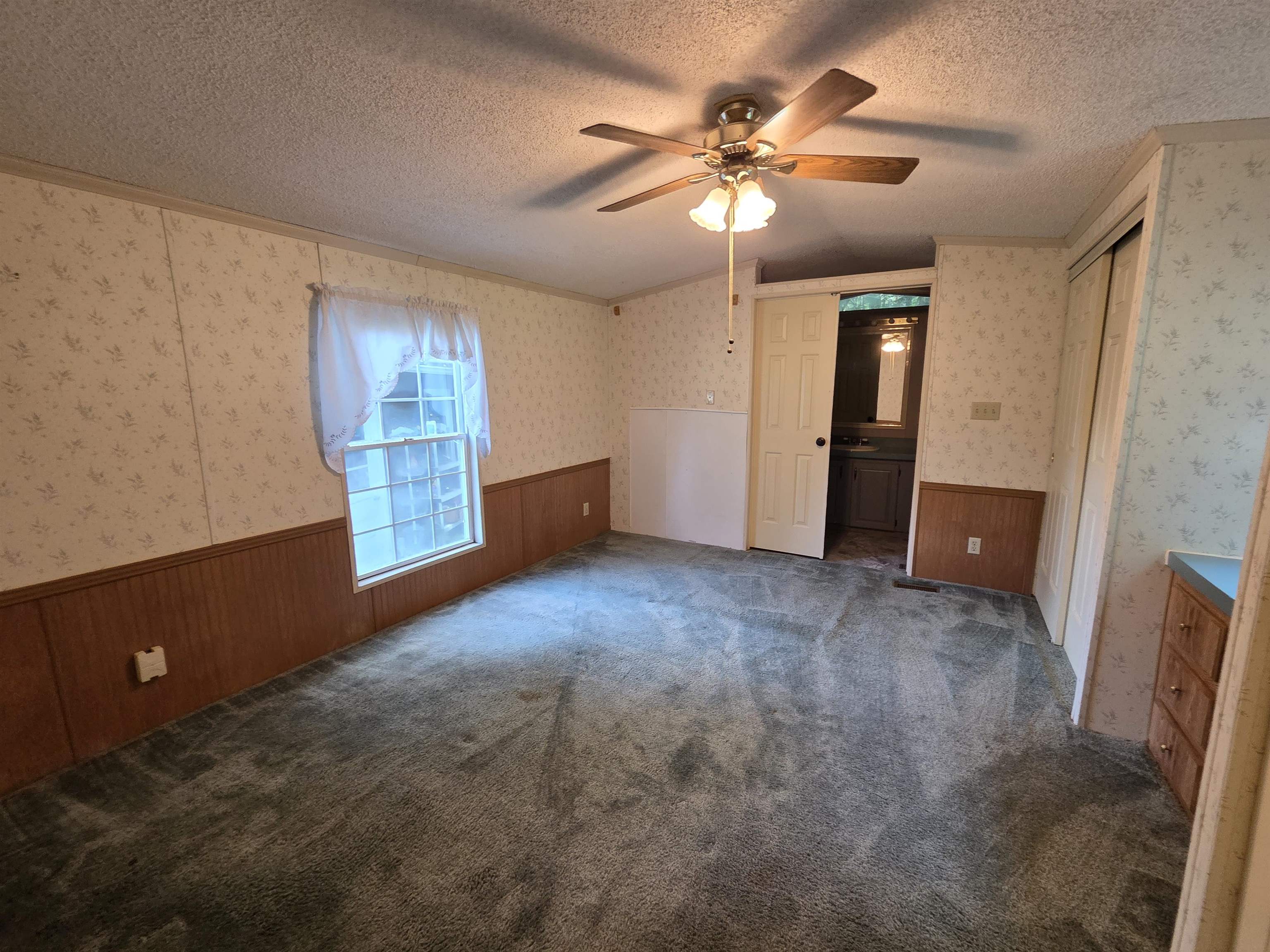 49 West Shore Road Property Photo 15