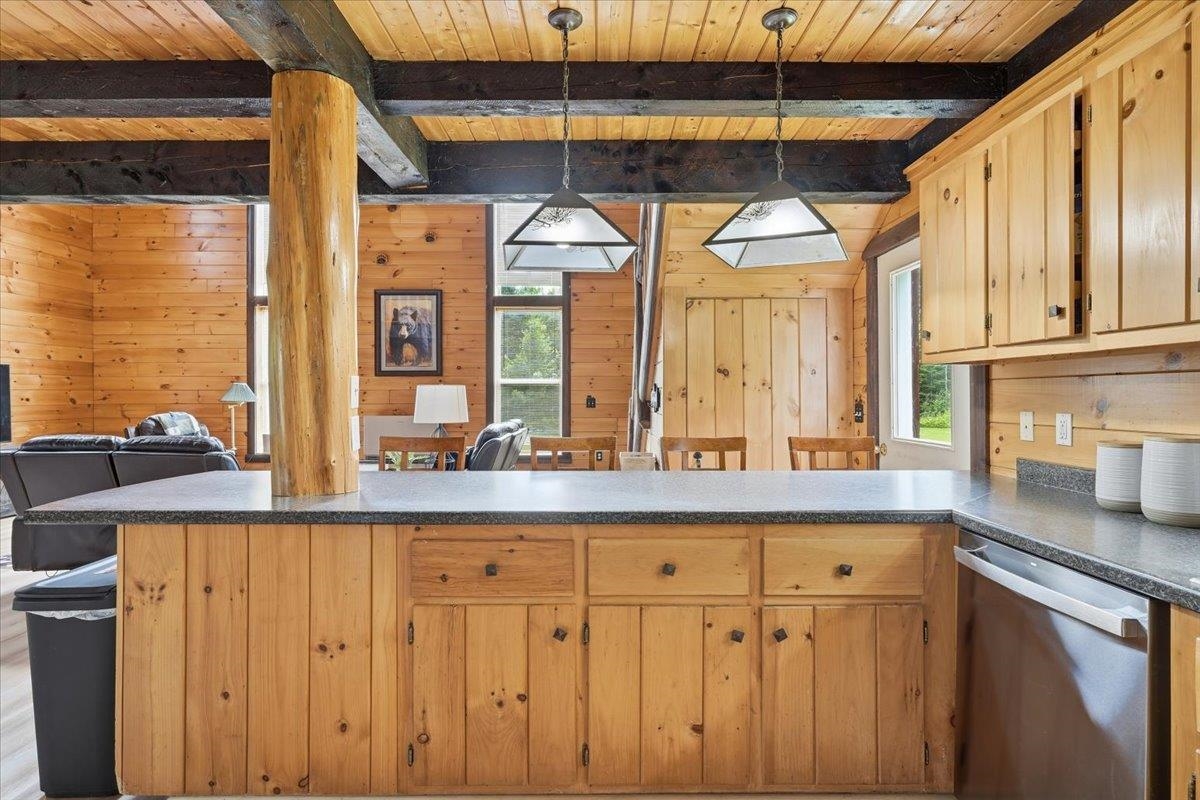 4940 Holland Pond Road Property Photo 13