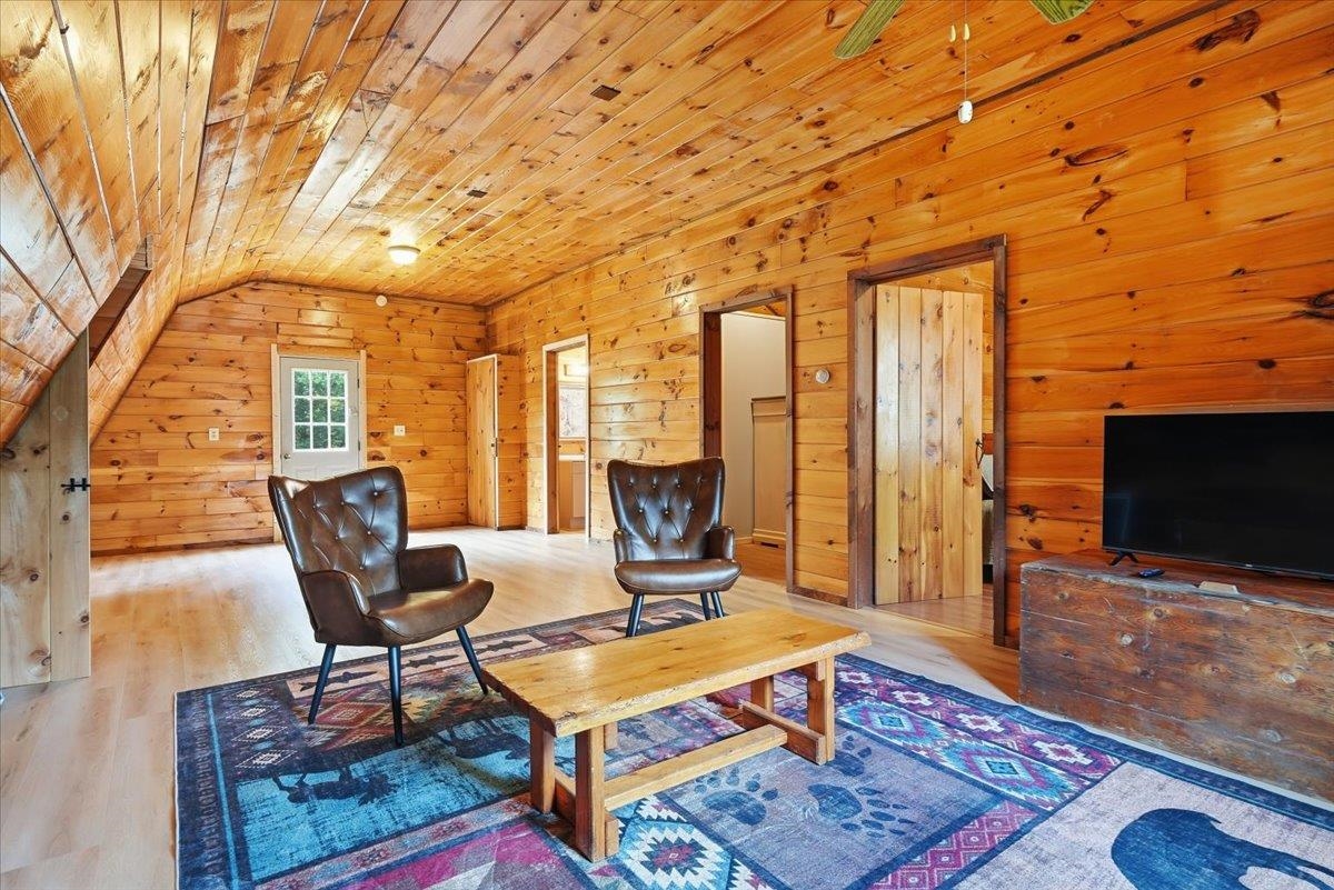 4940 Holland Pond Road Property Photo 38