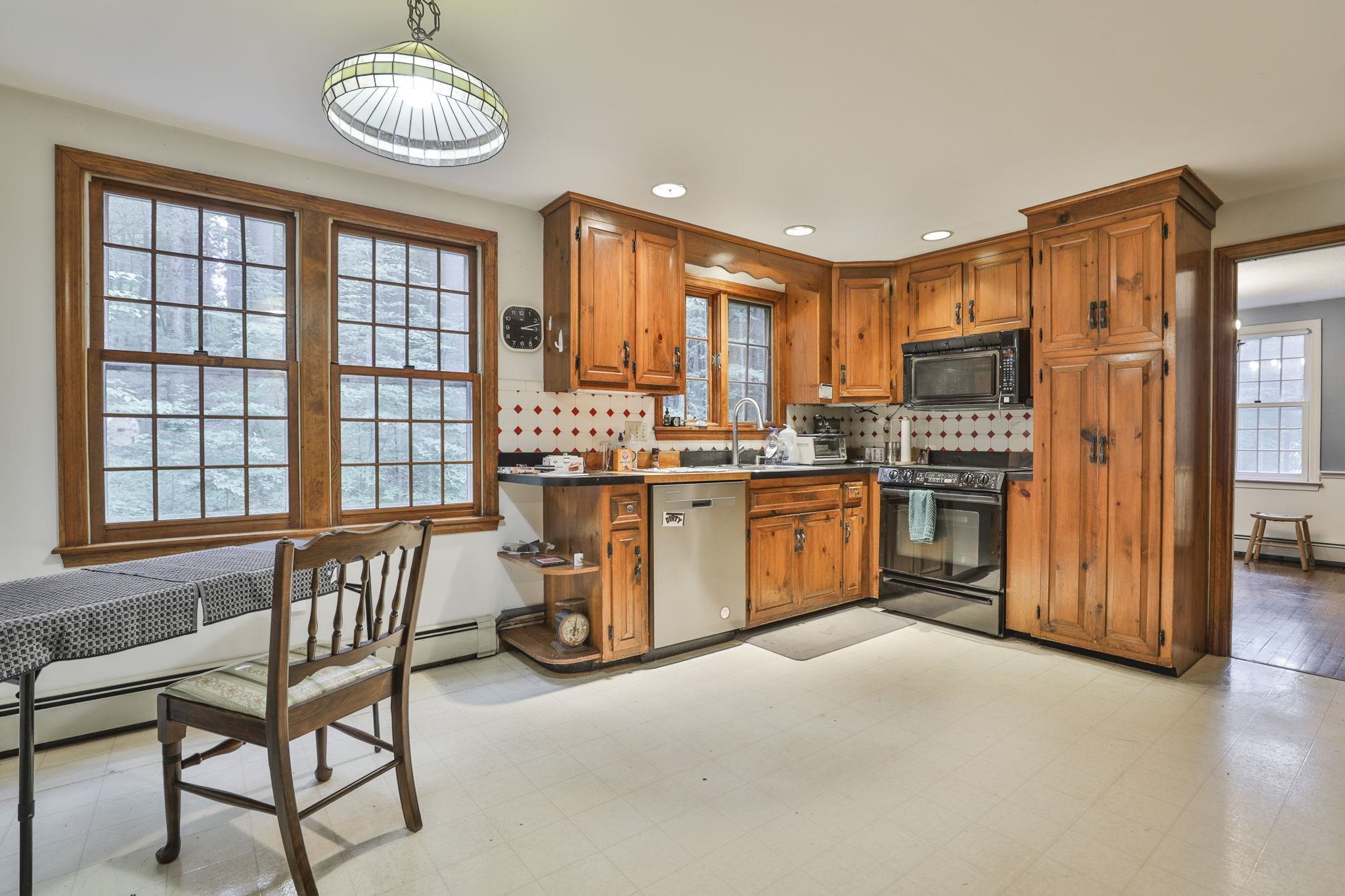 56 Buttonwood Drive Property Photo 10