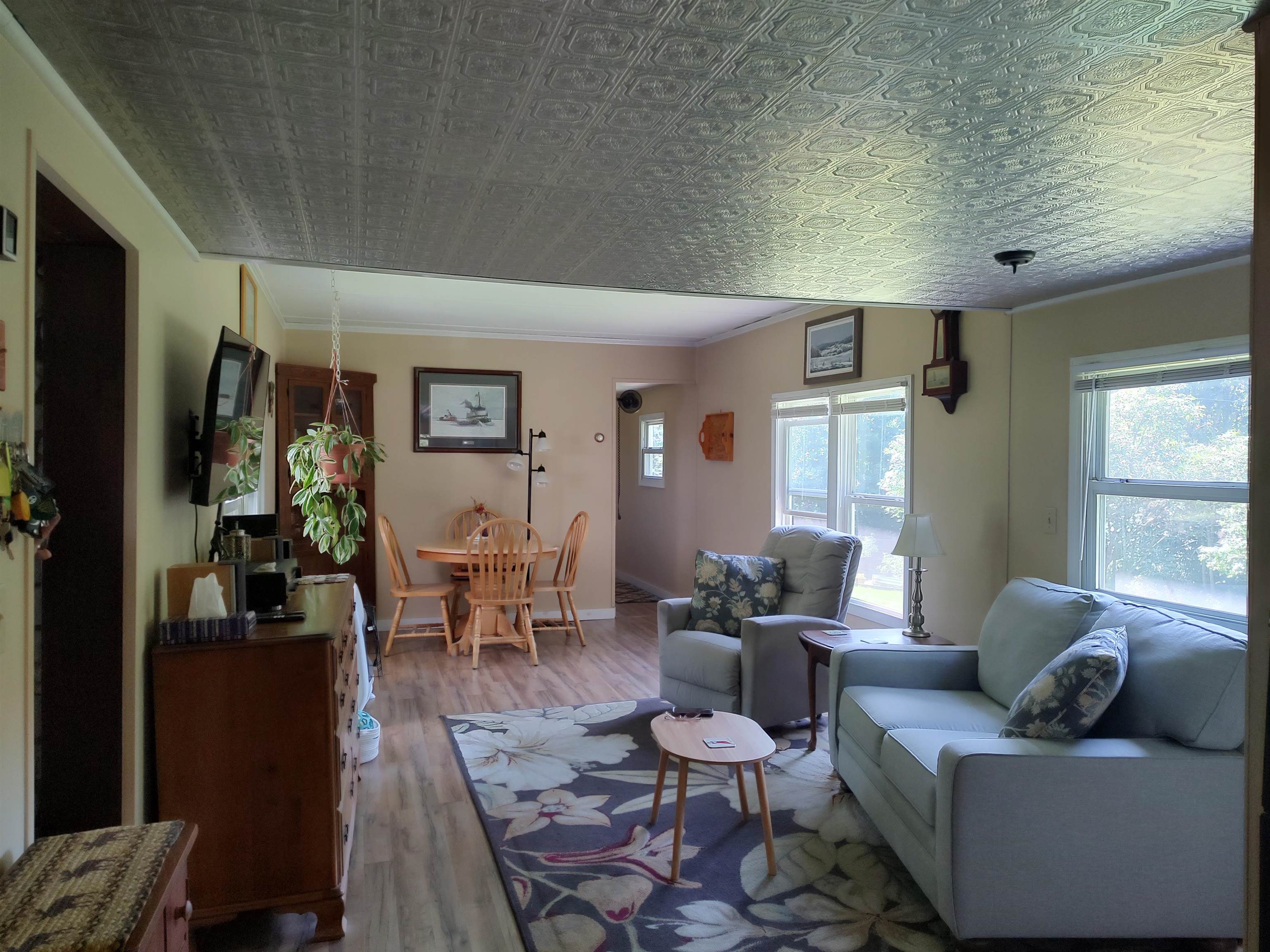1608 Braintree Hill Road Property Photo 16