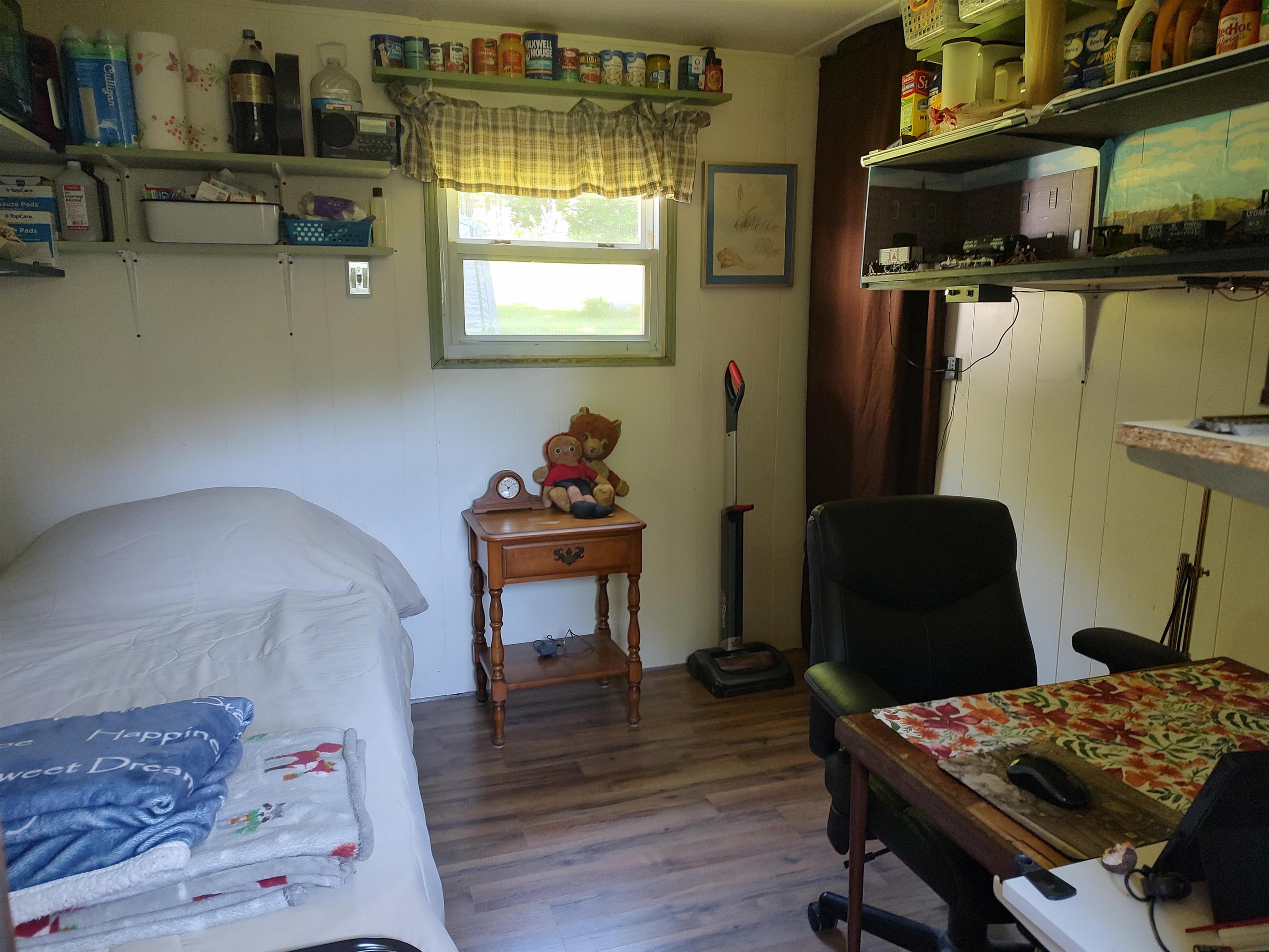 1608 Braintree Hill Road Property Photo 21