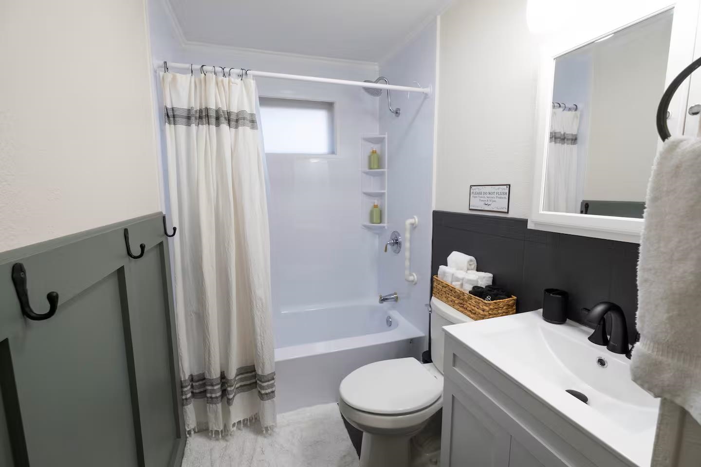 422 Billings Point Property Photo 11