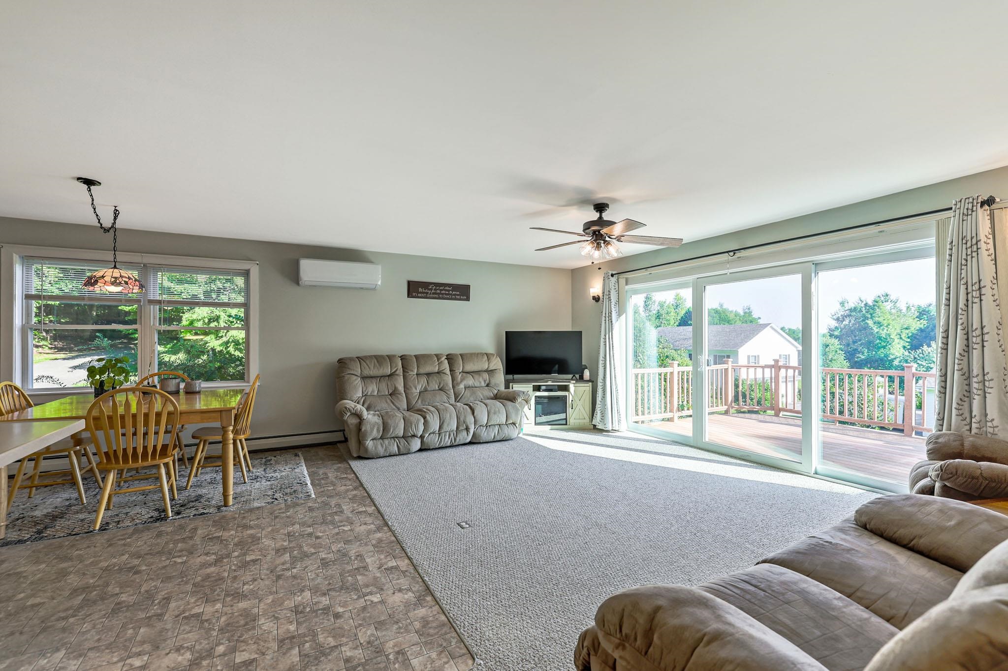 159 Brookes Street Property Photo 33