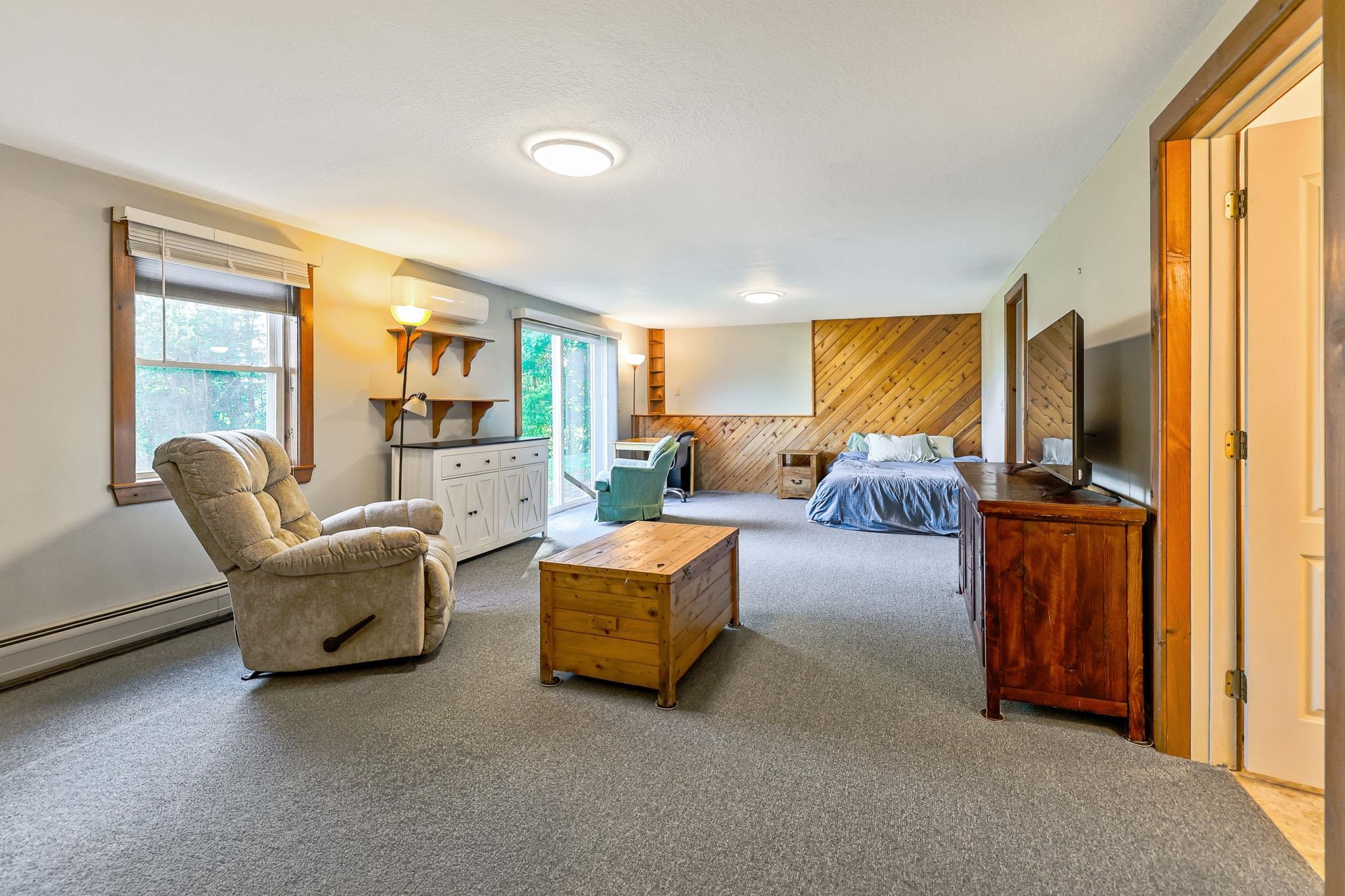 159 Brookes Street Property Photo 43