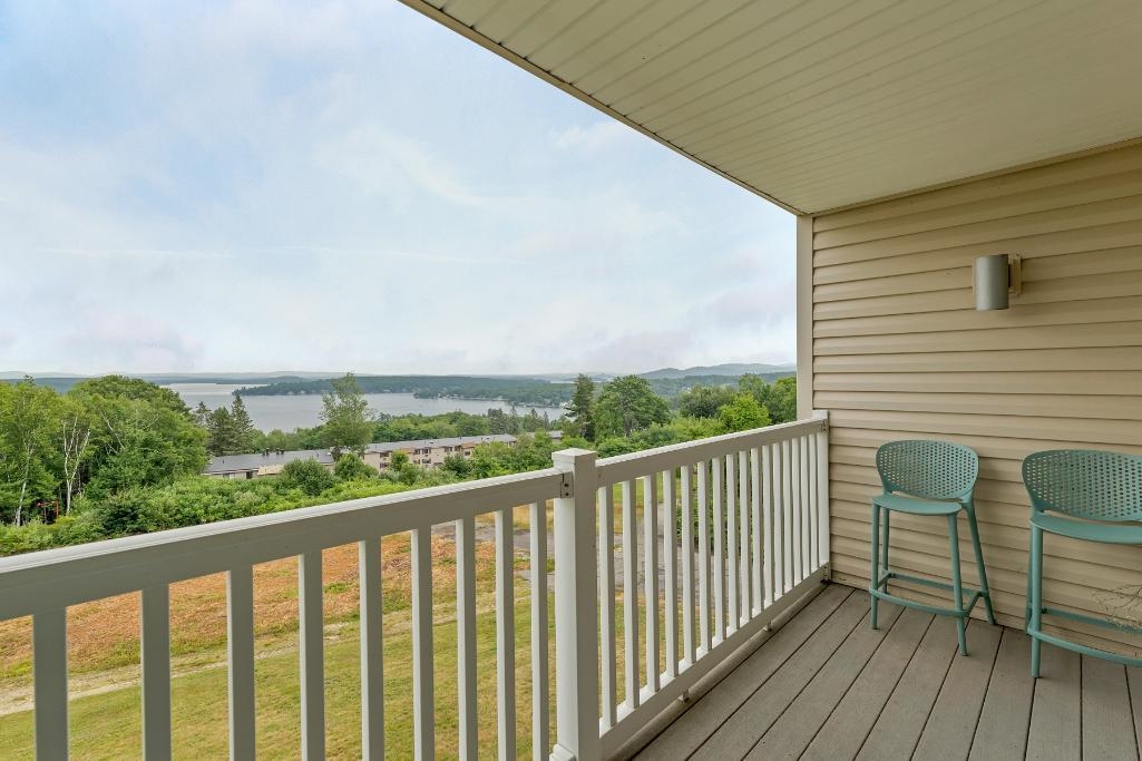375 Endicott Street N Property Photo 10