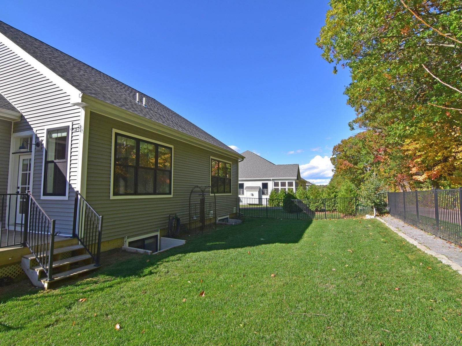 638 Vale Drive Property Photo 5