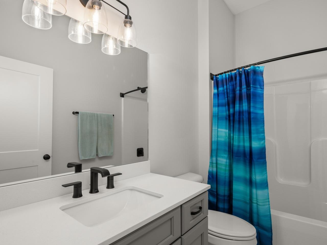638 Vale Drive Property Photo 32