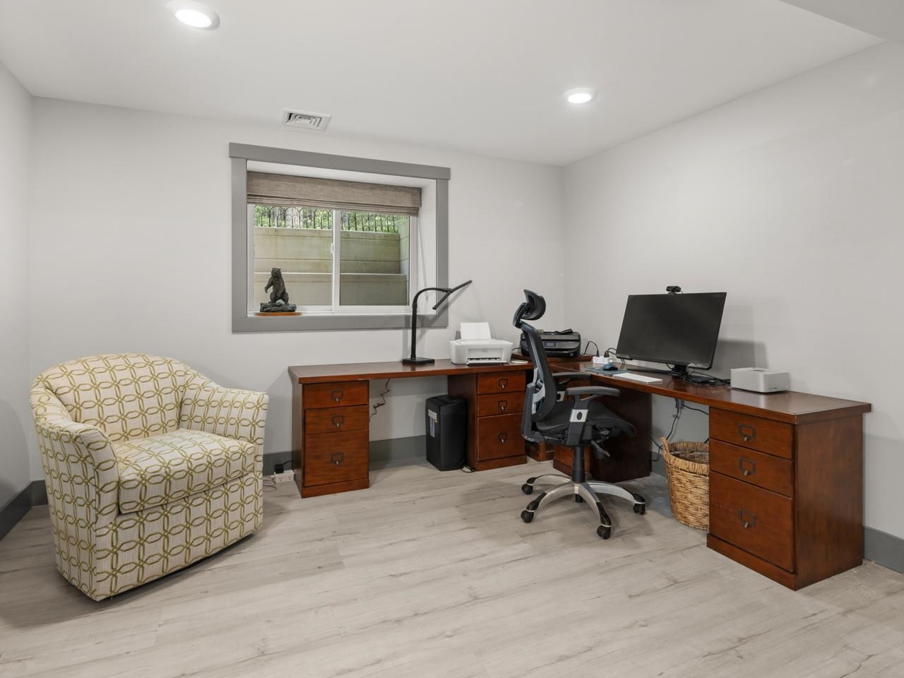 638 Vale Drive Property Photo 37
