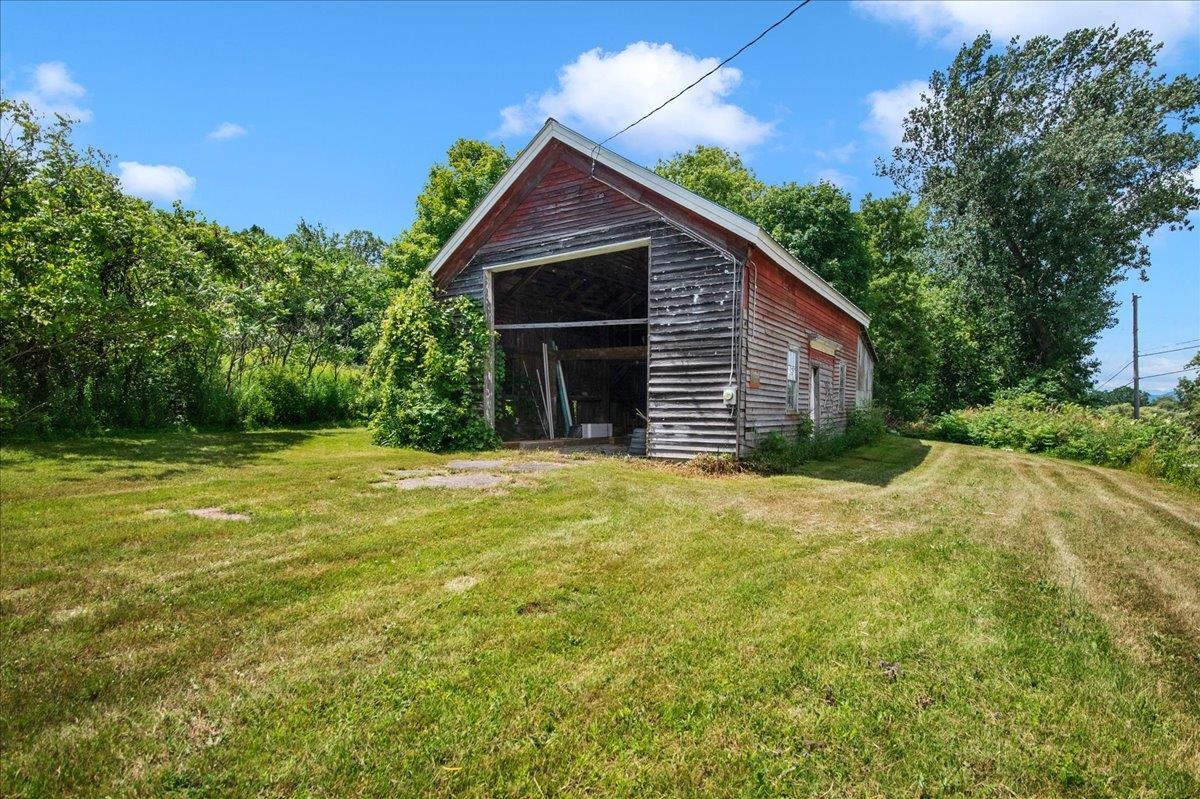518 Dakin Road Property Photo 23