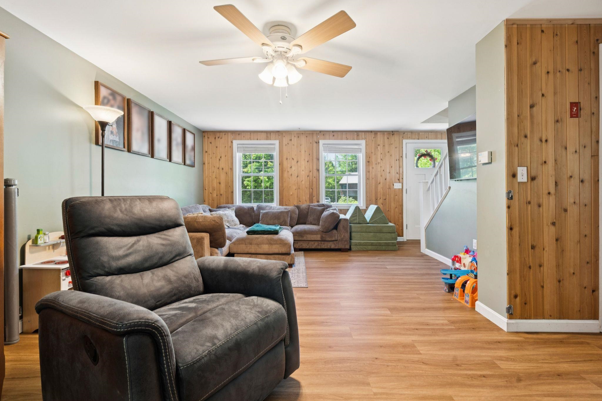 170 Jefferson Drive Property Photo 15