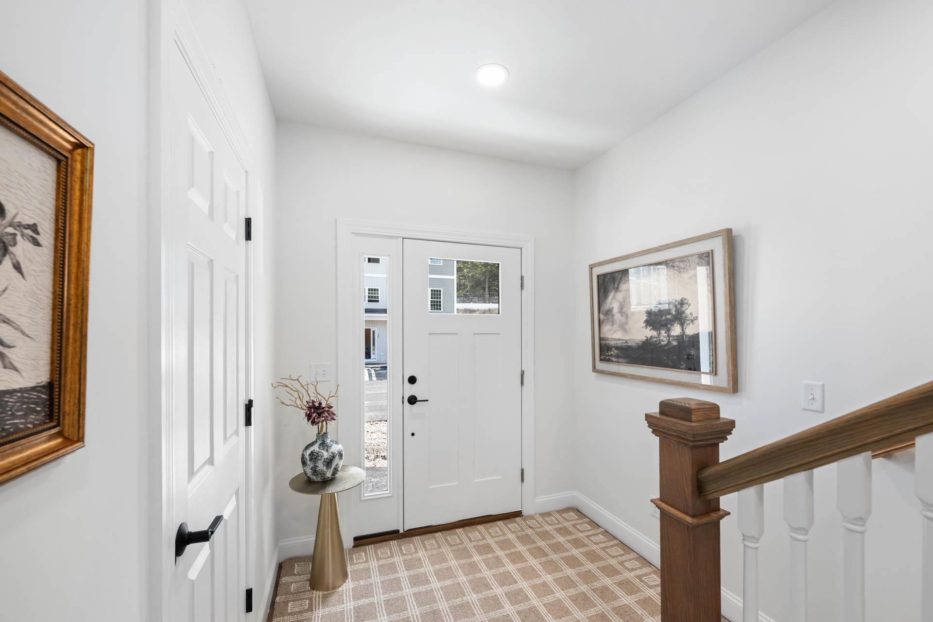 1a Dearborn Circle Property Photo 11
