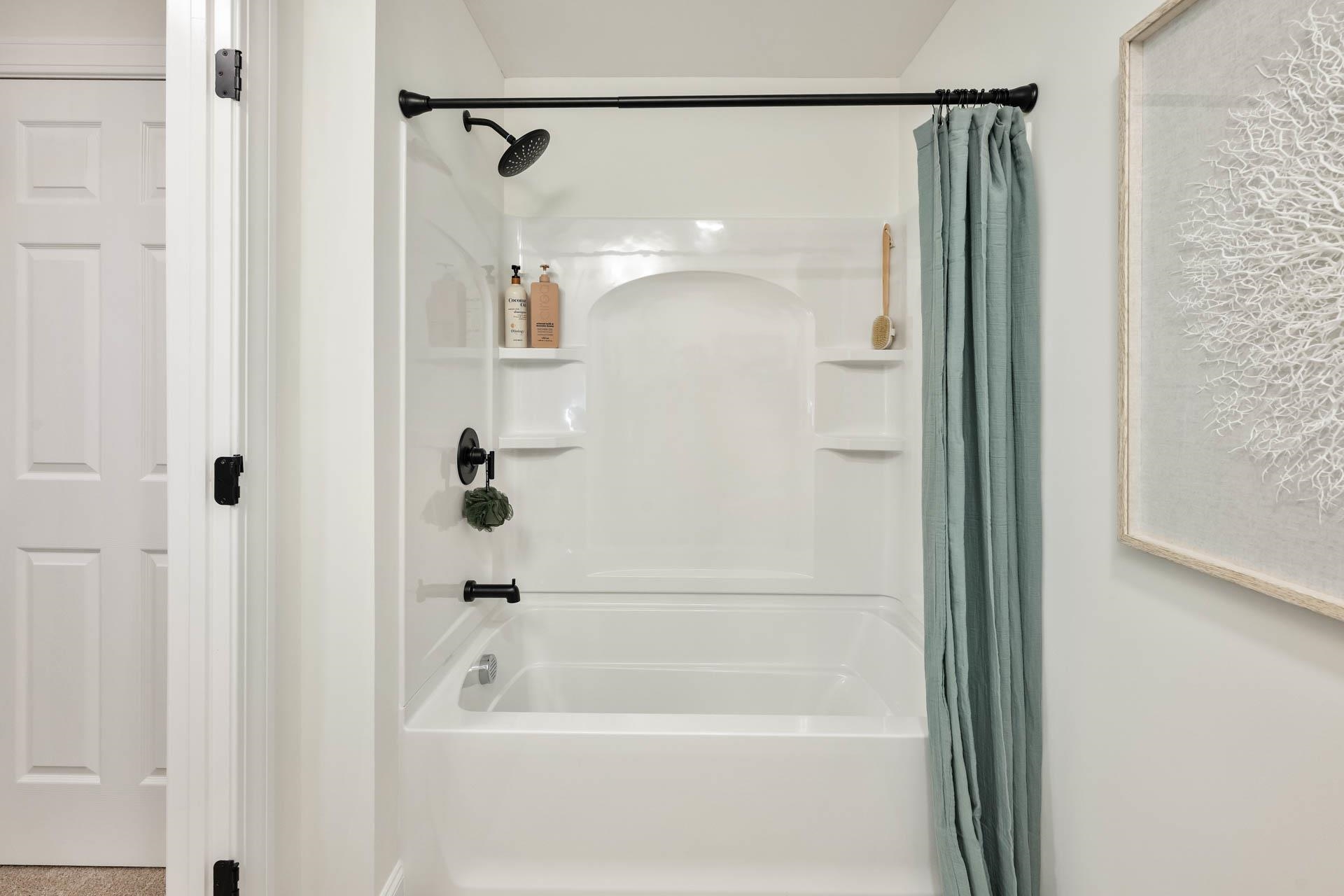 1a Dearborn Circle Property Photo 24