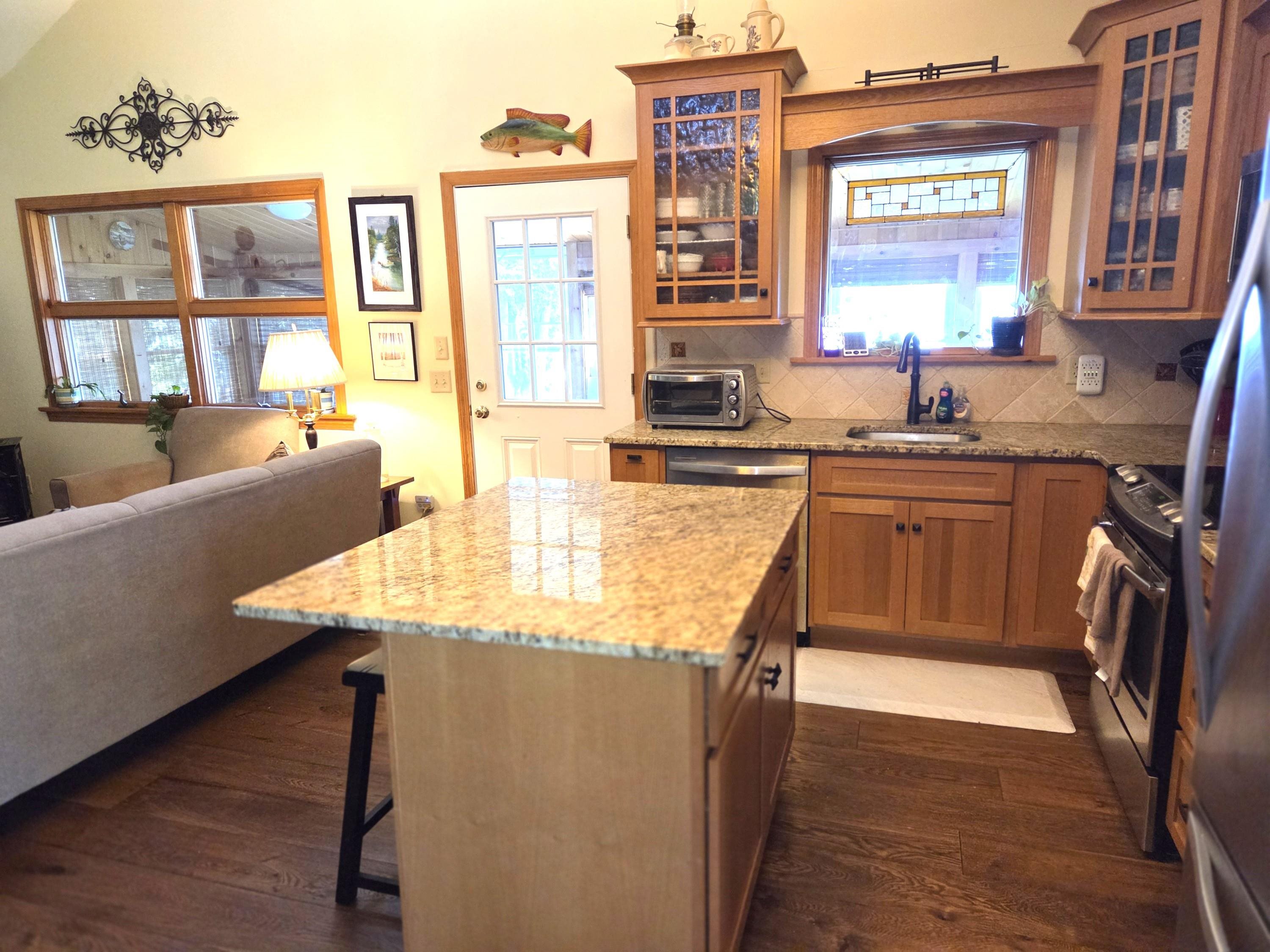 1010 4-h Road Property Photo 7