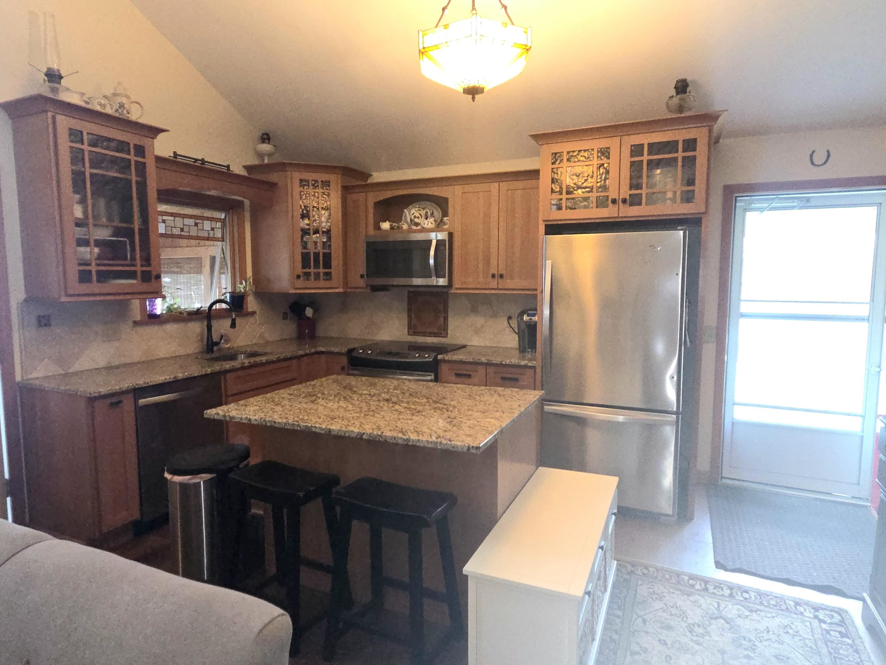 1010 4-h Road Property Photo 8