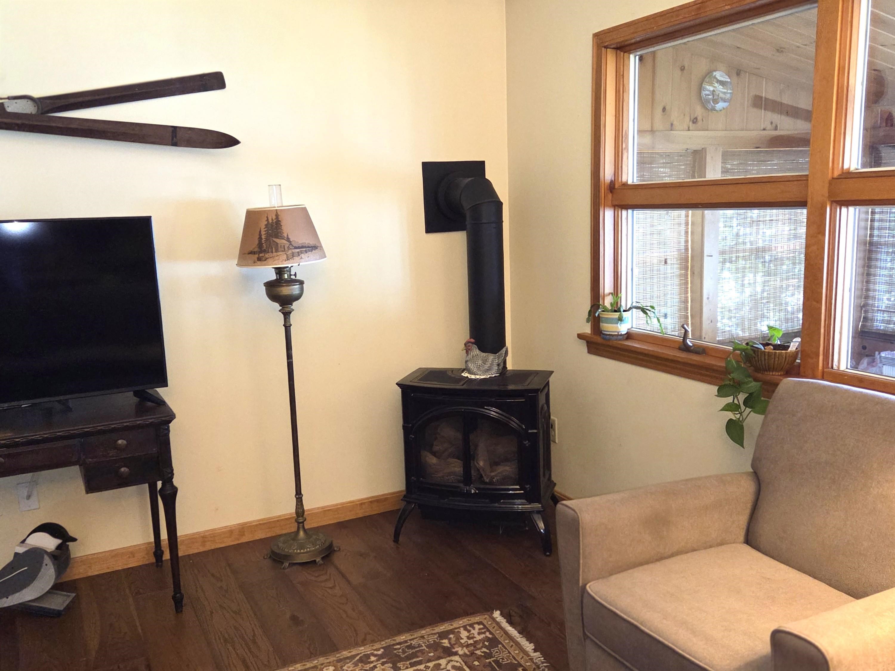 1010 4-h Road Property Photo 12