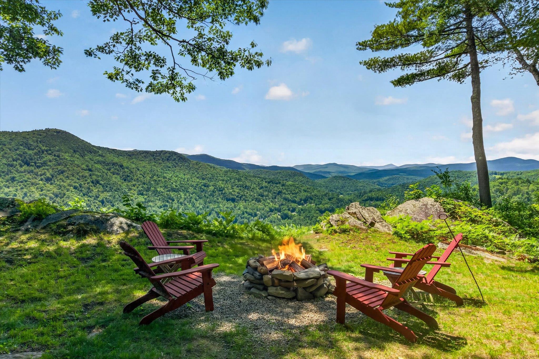 544 Vulture Mountain Road Property Photo 3